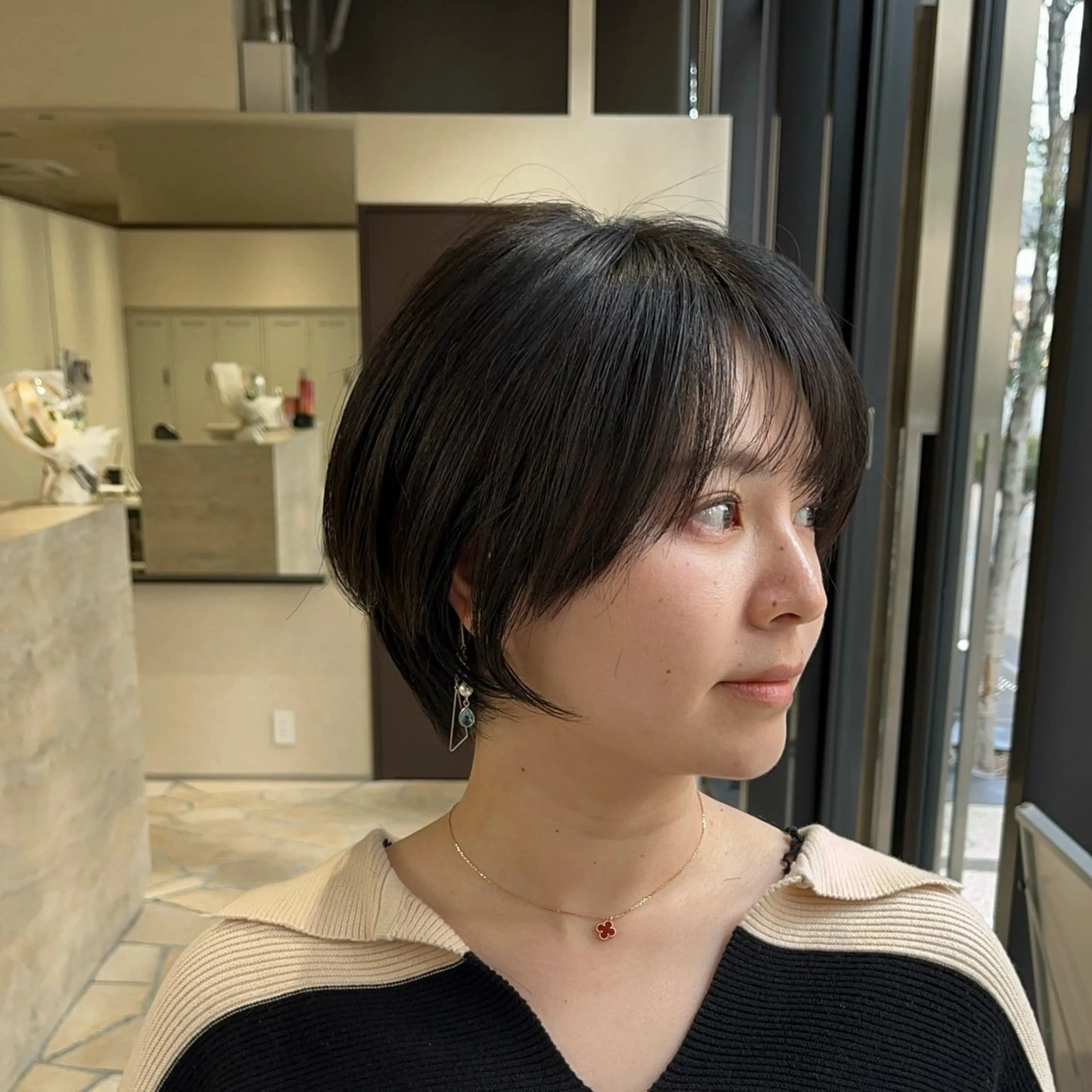 ショート 太田代 桃のヘアスタイル