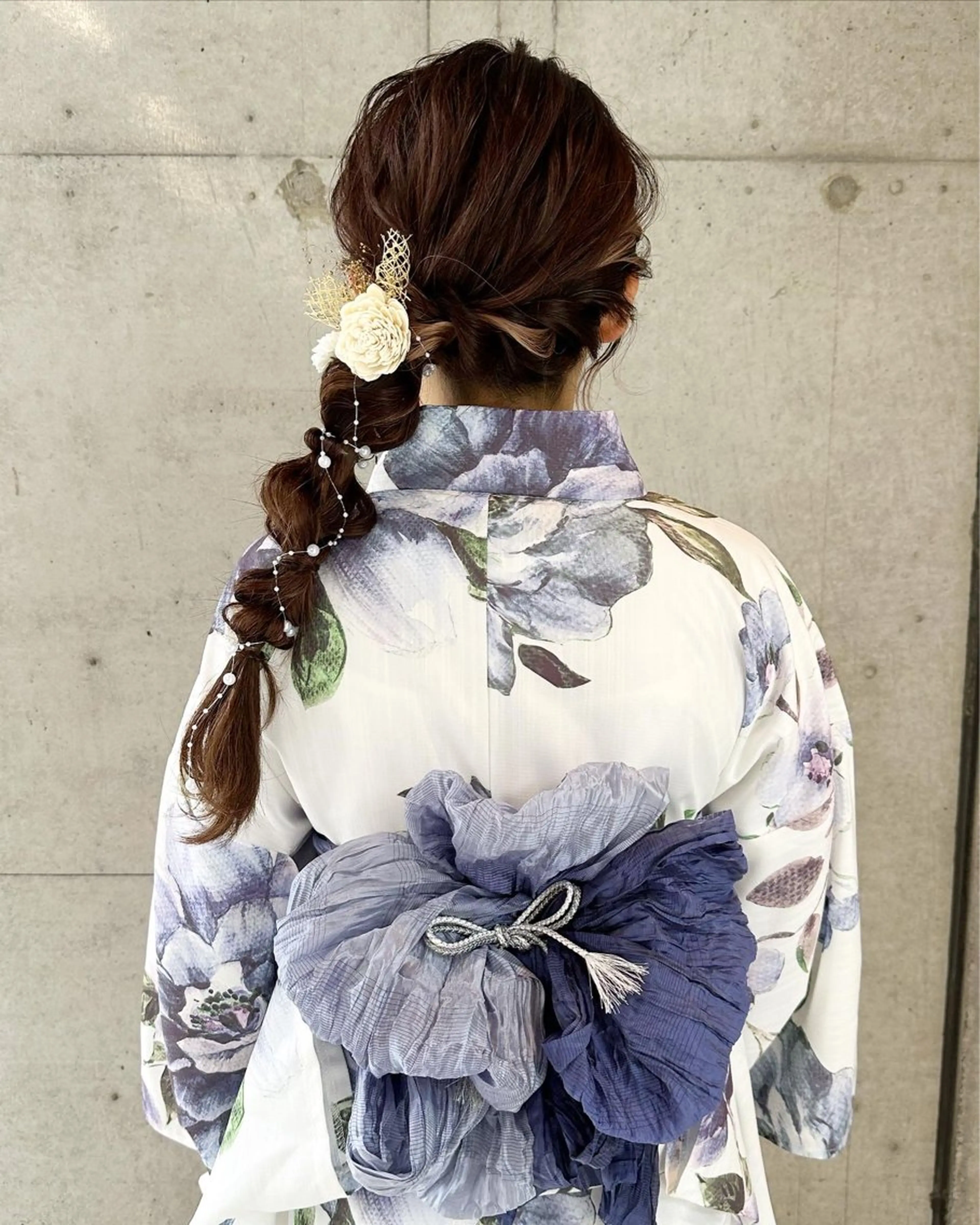 ロング ヘアアレンジ 女性に人気♪ はやしほのかのヘアスタイル