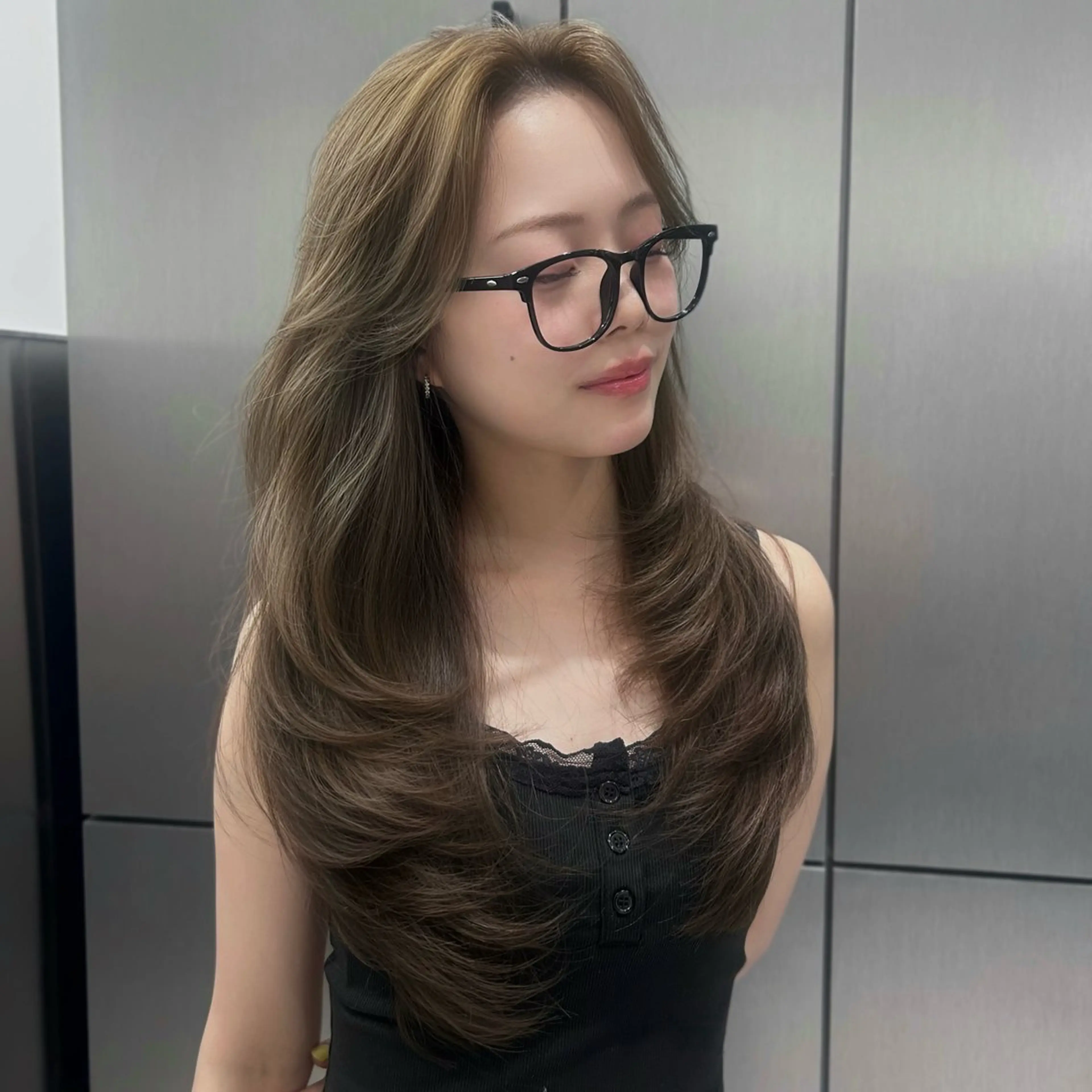 ロング レイヤーカット 大人レイヤー/艶美髪 🇺🇸TOMONAのヘアスタイル