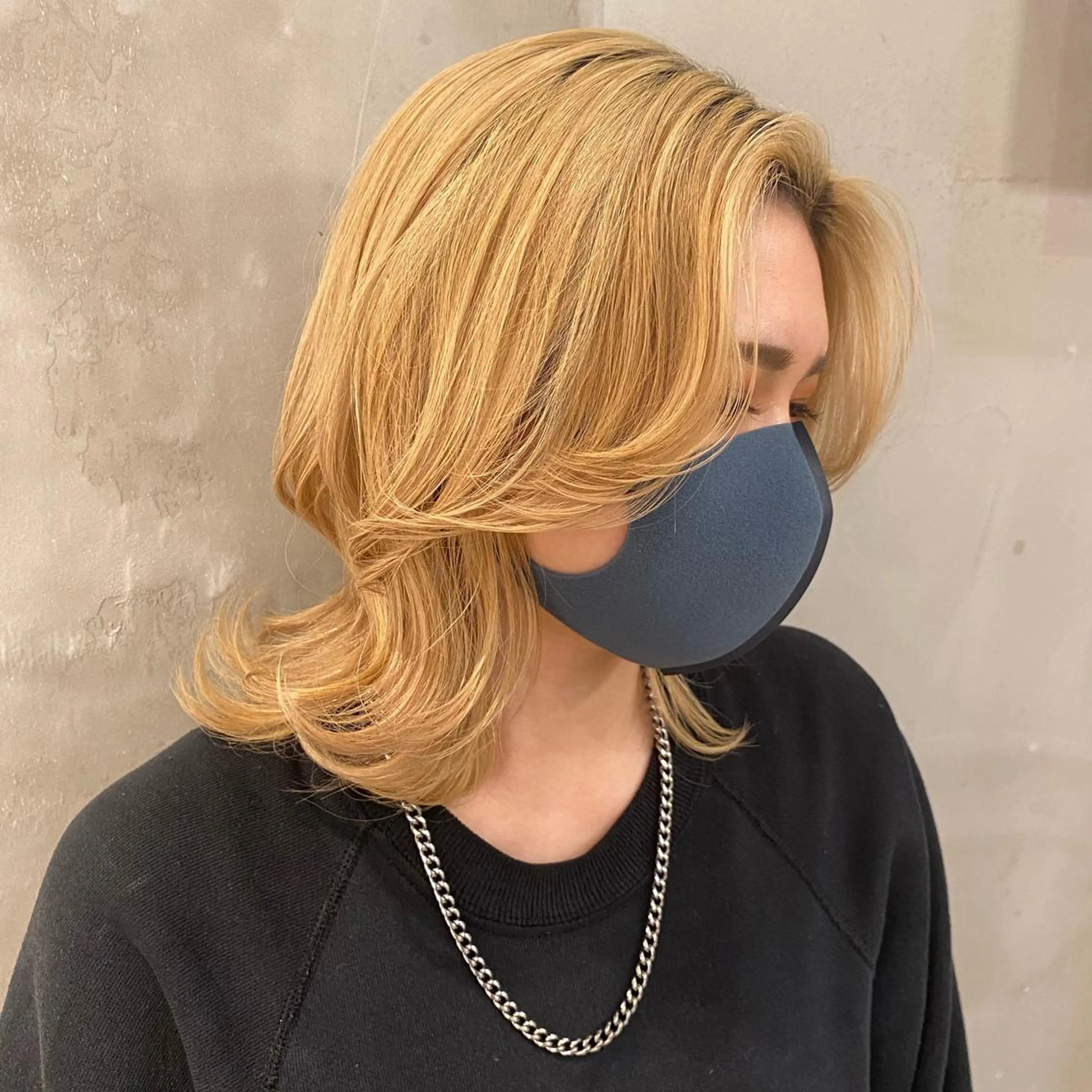 ミディアム ヨシンモリ カット ヘアカラー トリートメント 顔周りcut・ご相談 ＝新宿しずく🇰🇷のヘアスタイル