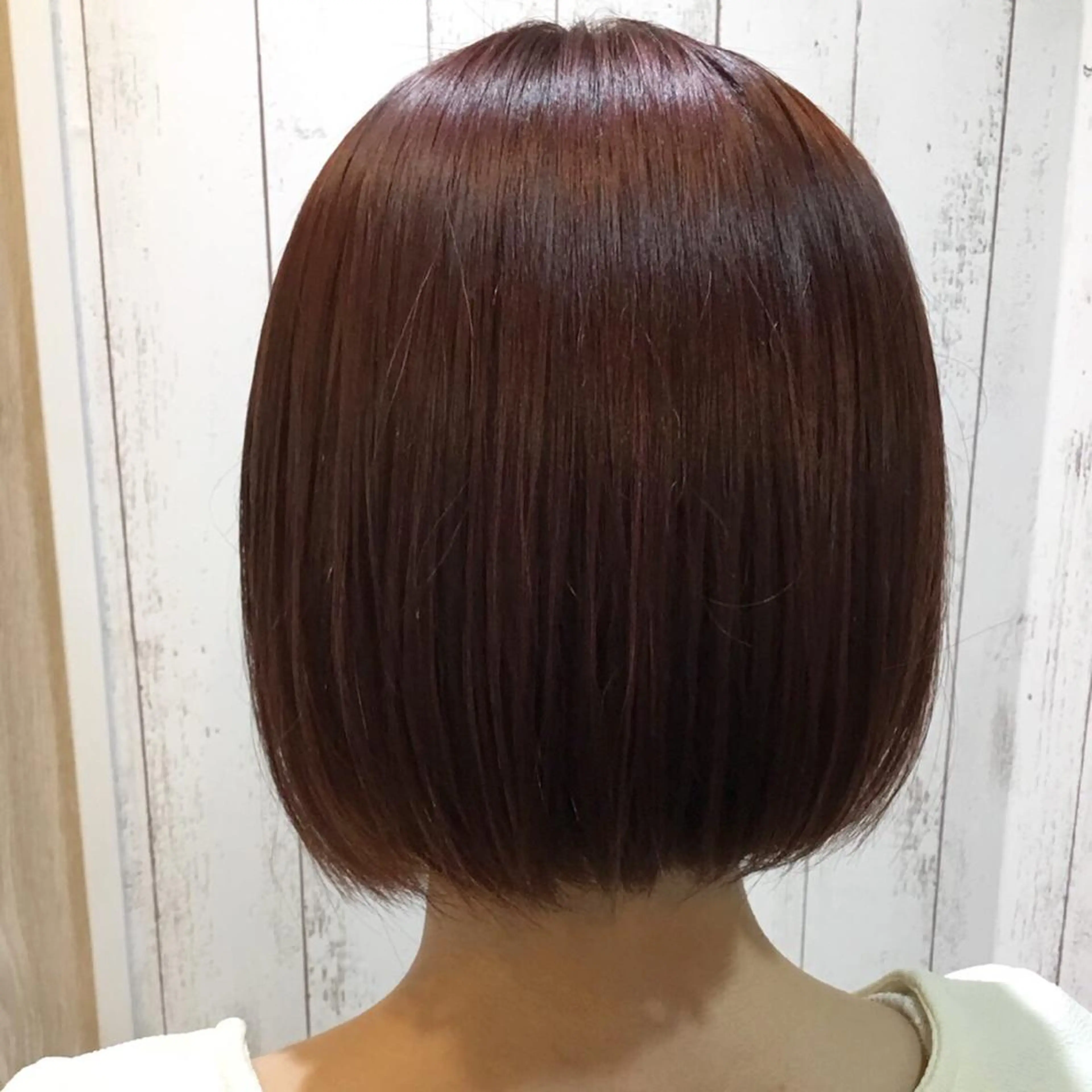 ミディアム カラー embrace エンブレイスのヘアスタイル