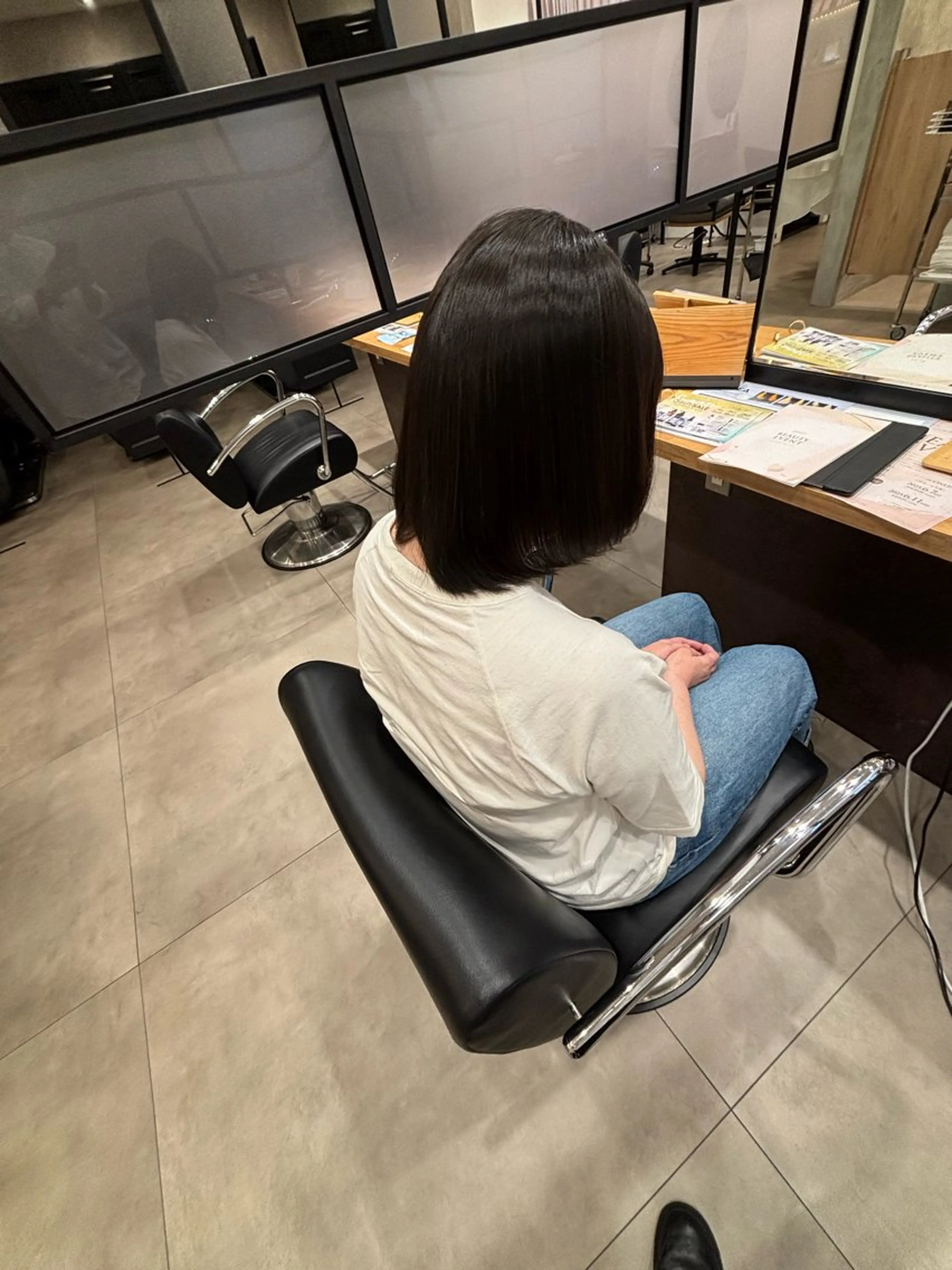 ミディアム カット 縮毛矯正 馬場 一輝のヘアスタイル