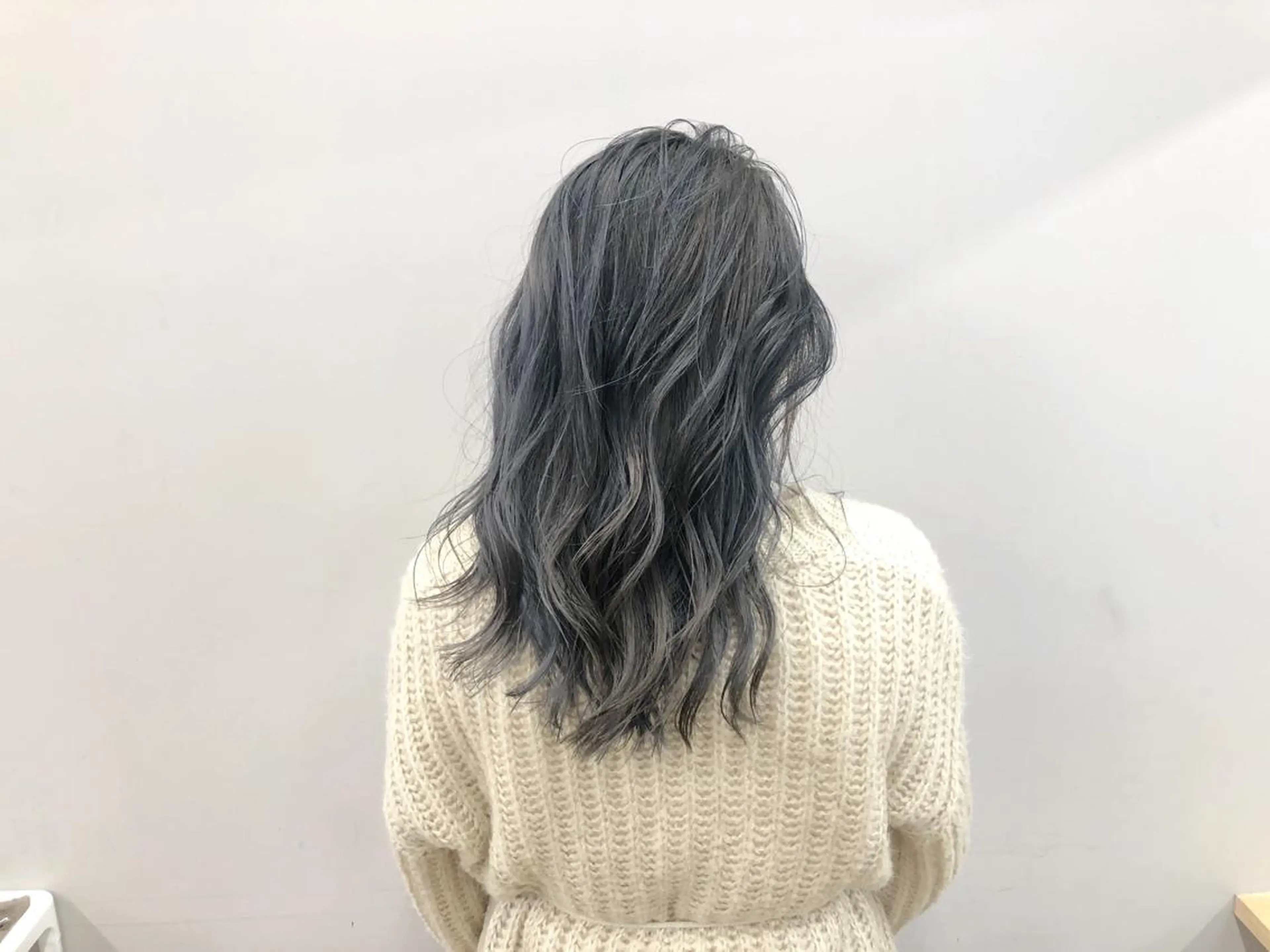 セミロング カラー ヘアカラー 関 京磨のヘアスタイル