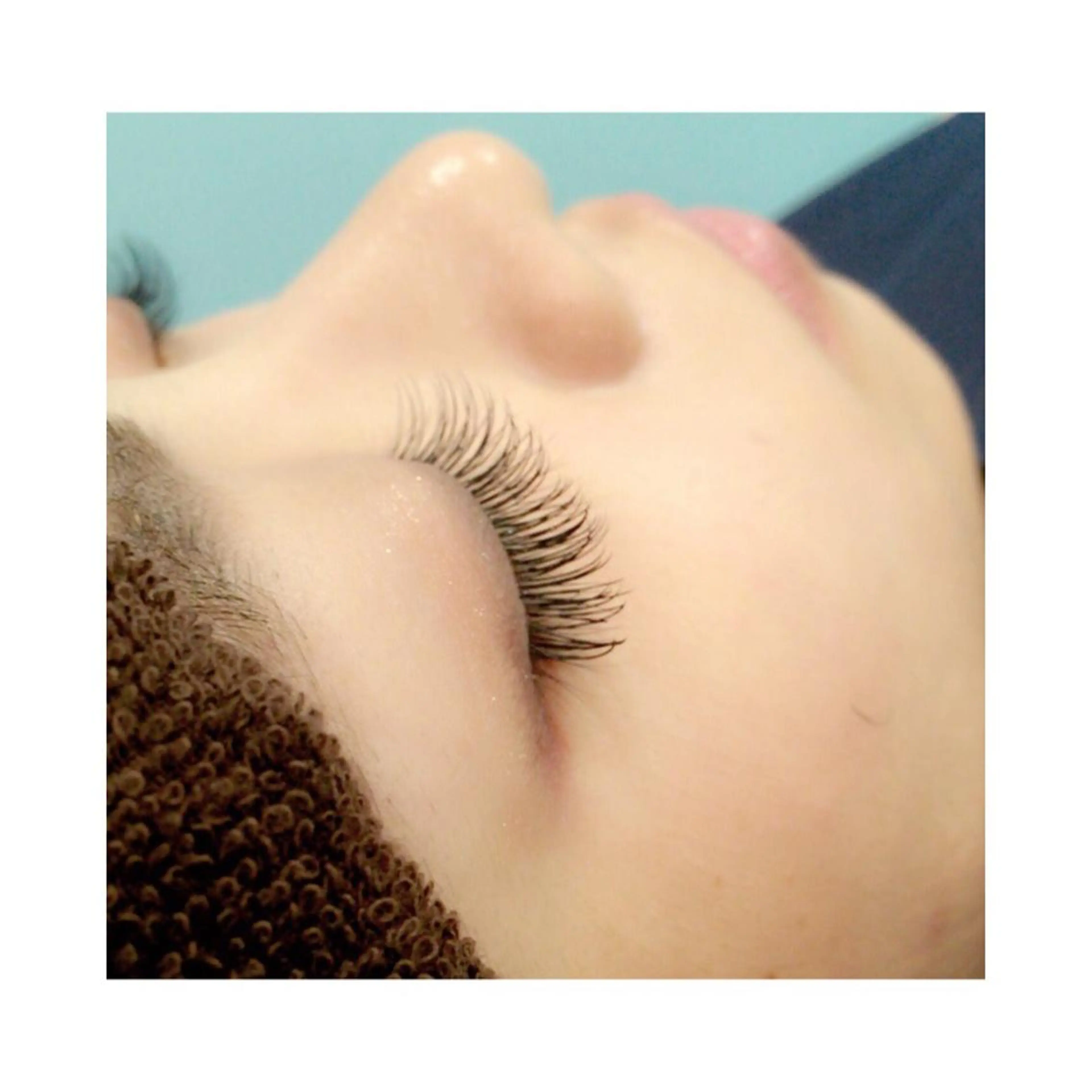 マツエク・マツパ カラーマツエク due hair 京都駅前店 MILBON オージュア認定サロン【デューヘアー】所属・ハイトーンブリーチ 土坂　由志【京都】のヘアスタイル