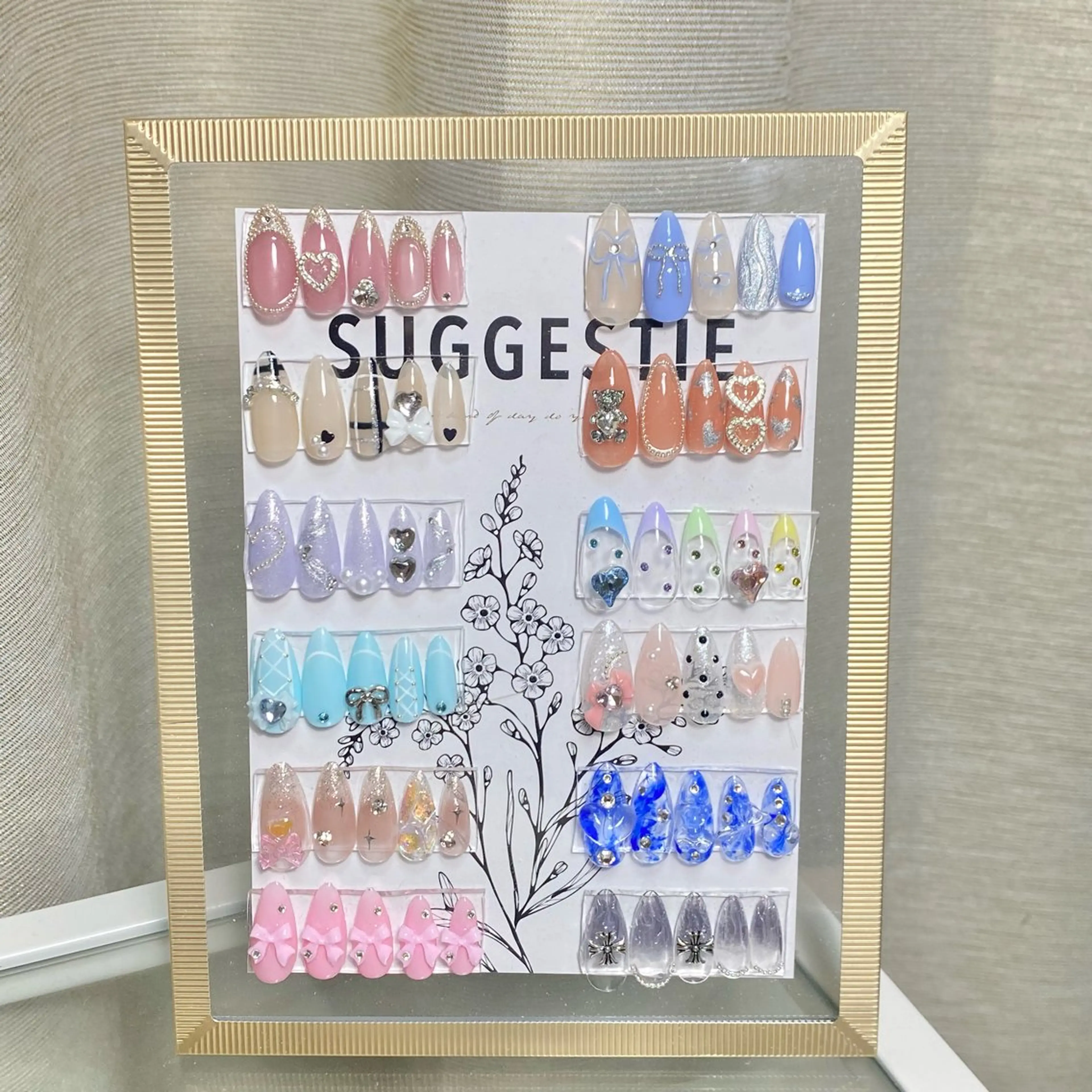 （オフなし）ウォーターケア付、長さ出し10本サンプルから選ぶ韓国ネイルパーツ多め💞の写真