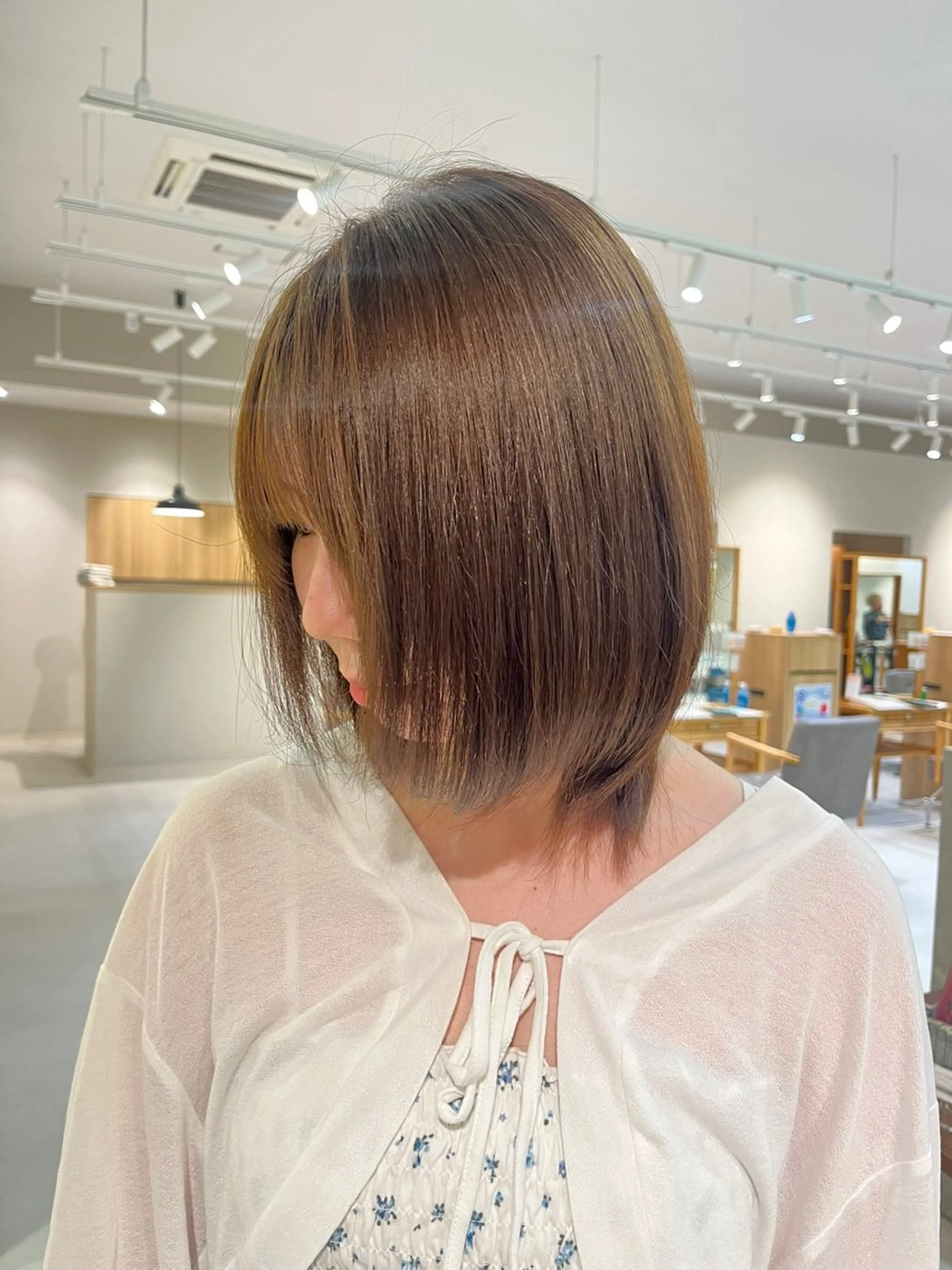 ショート カラー ベージュカラー 透明感カラー 森 理音のヘアスタイル