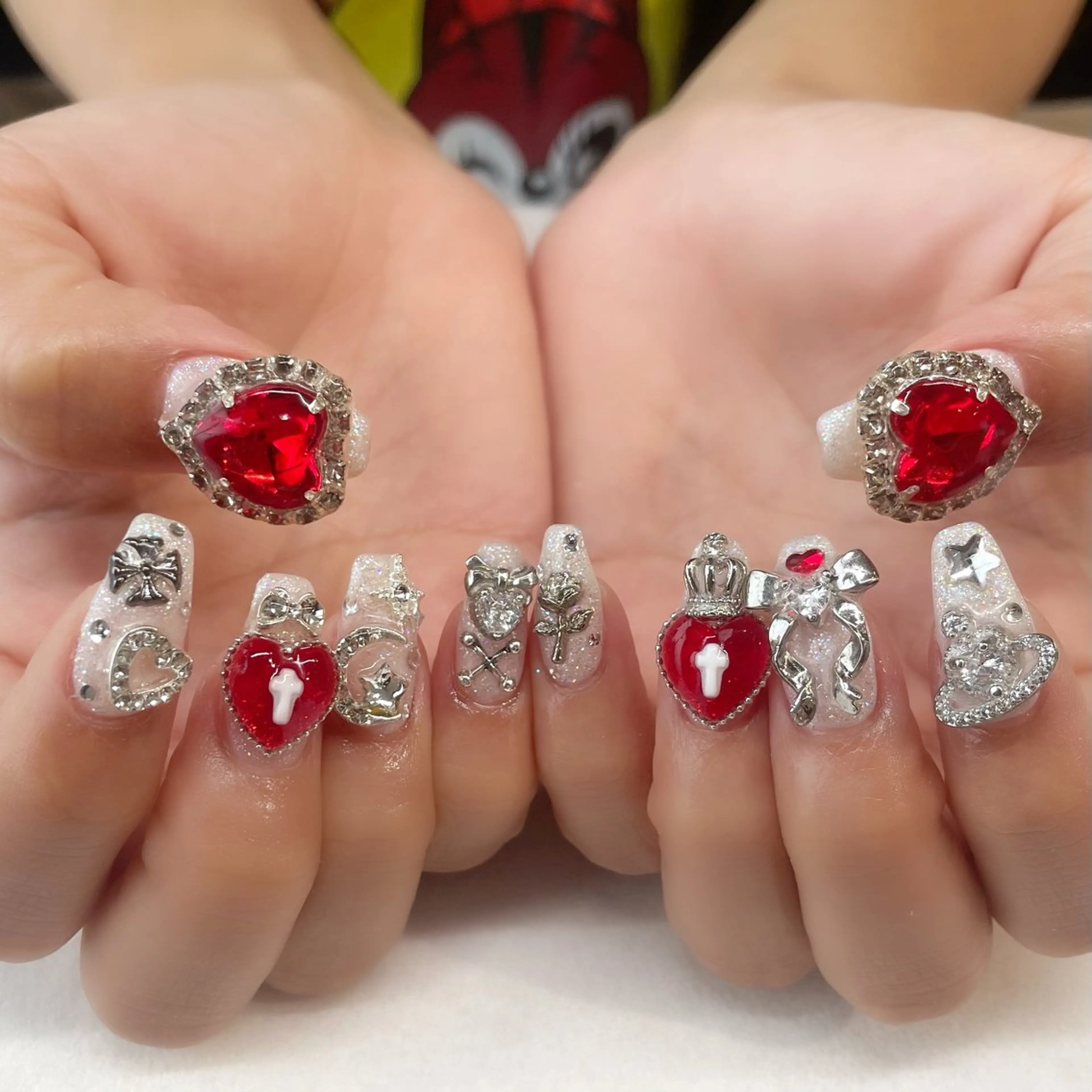 ネイル ハンドネイル 💎🐰 saki. m 🐰💎のネイルデザイン