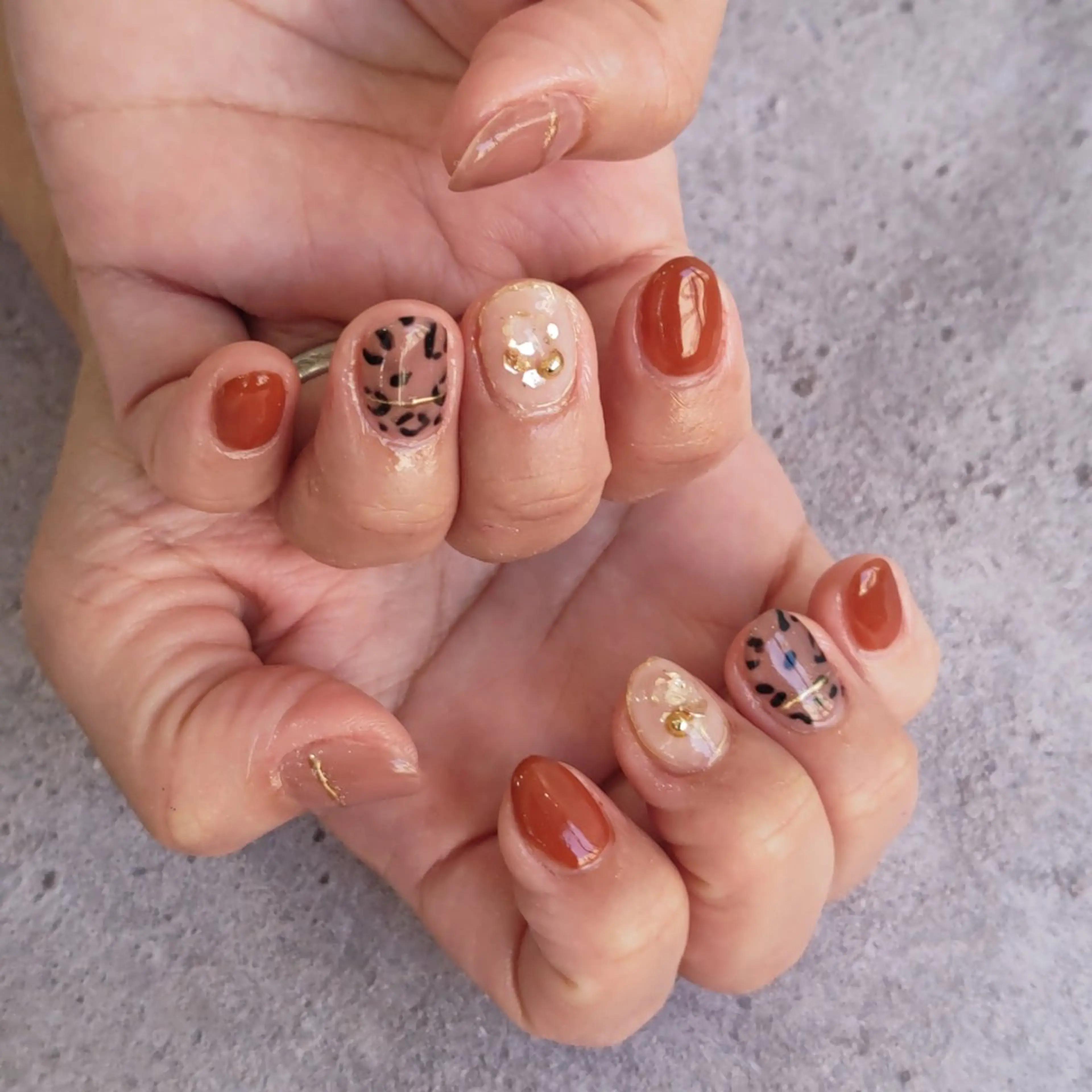 ネイル アニマル柄 ミラーネイル ハンドネイル felicita服部店所属・felicita fumi♡のネイルデザイン