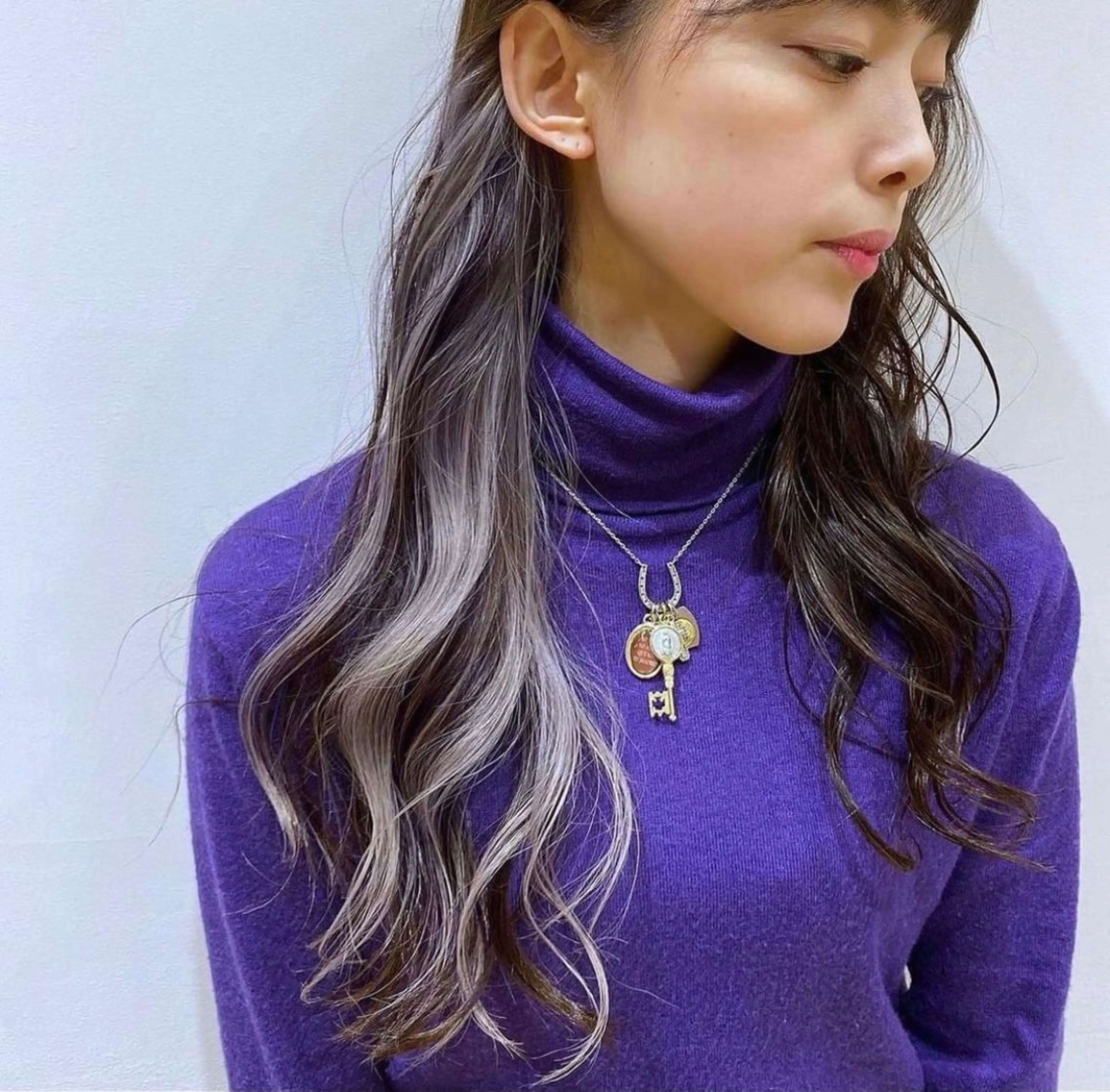 ロング カラー ﾊｲﾄｰﾝ/ｶﾗｰ/ 用賀/稲若健太郎のヘアスタイル