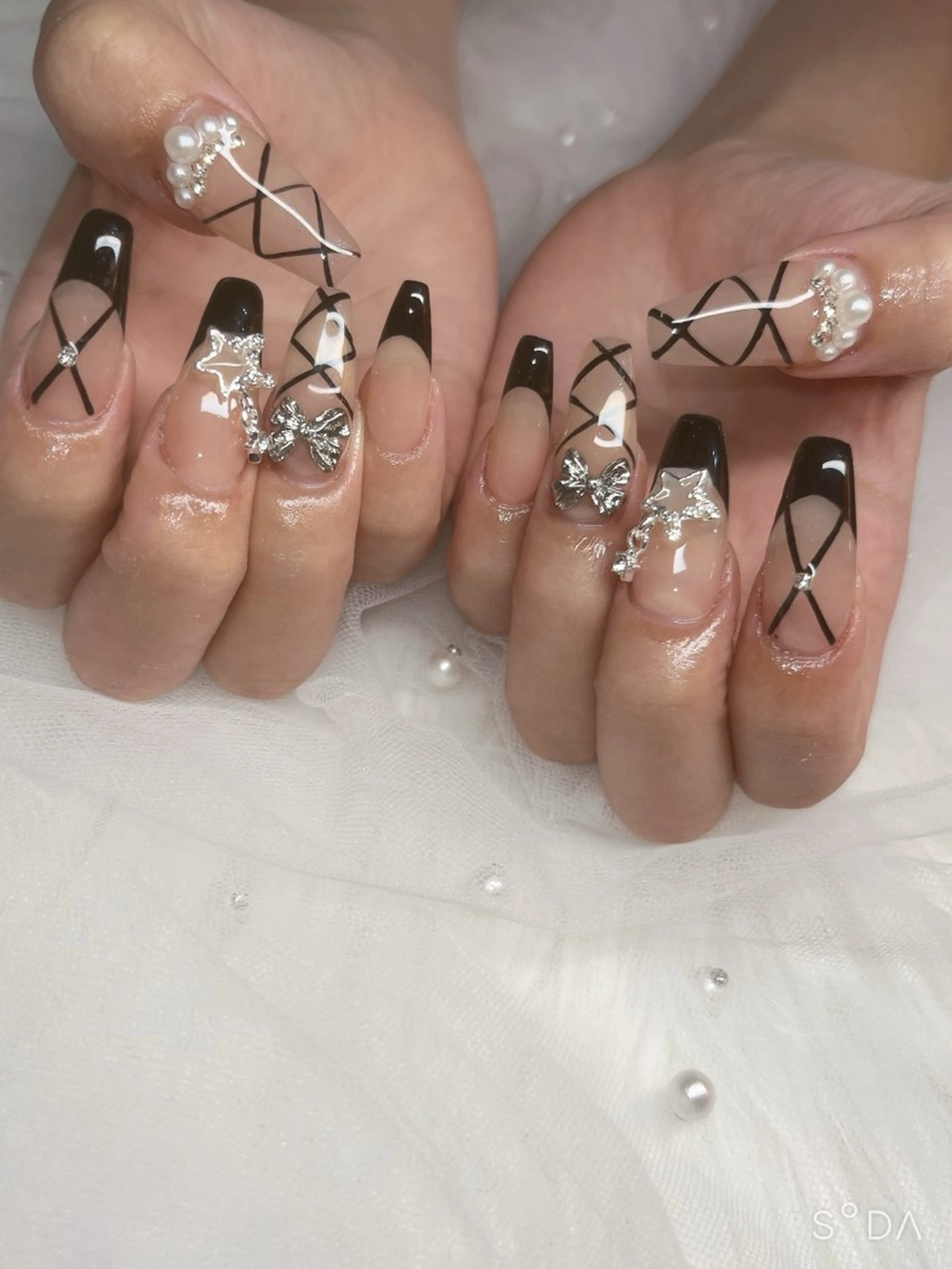 ネイル ハンドネイル CARAT/ Rinaのネイルデザイン