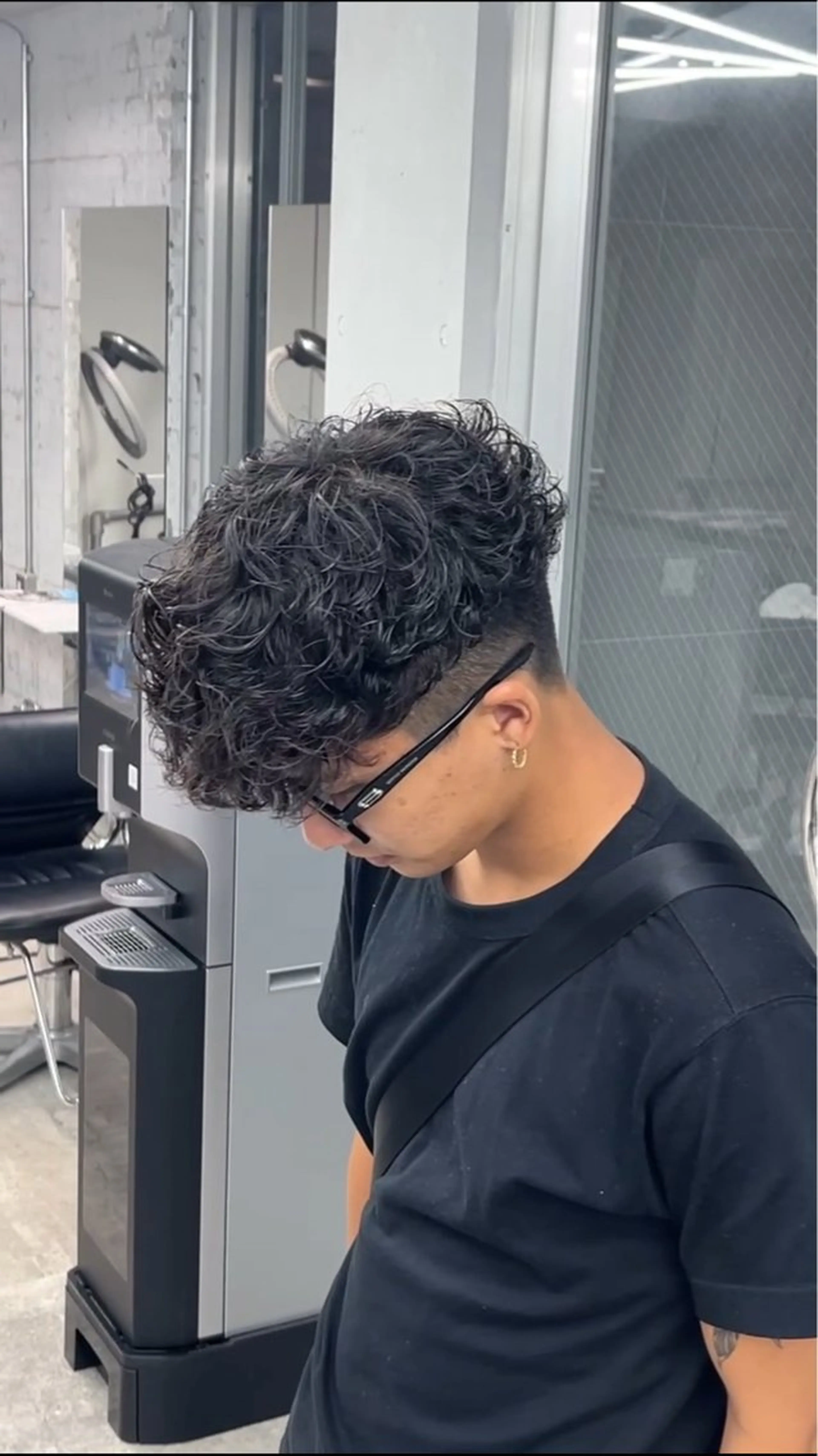 パーマ メンズ カット パーマ ØVARL　Jingumae所属・OVARL/ メンズパーマ/きらりのヘアスタイル