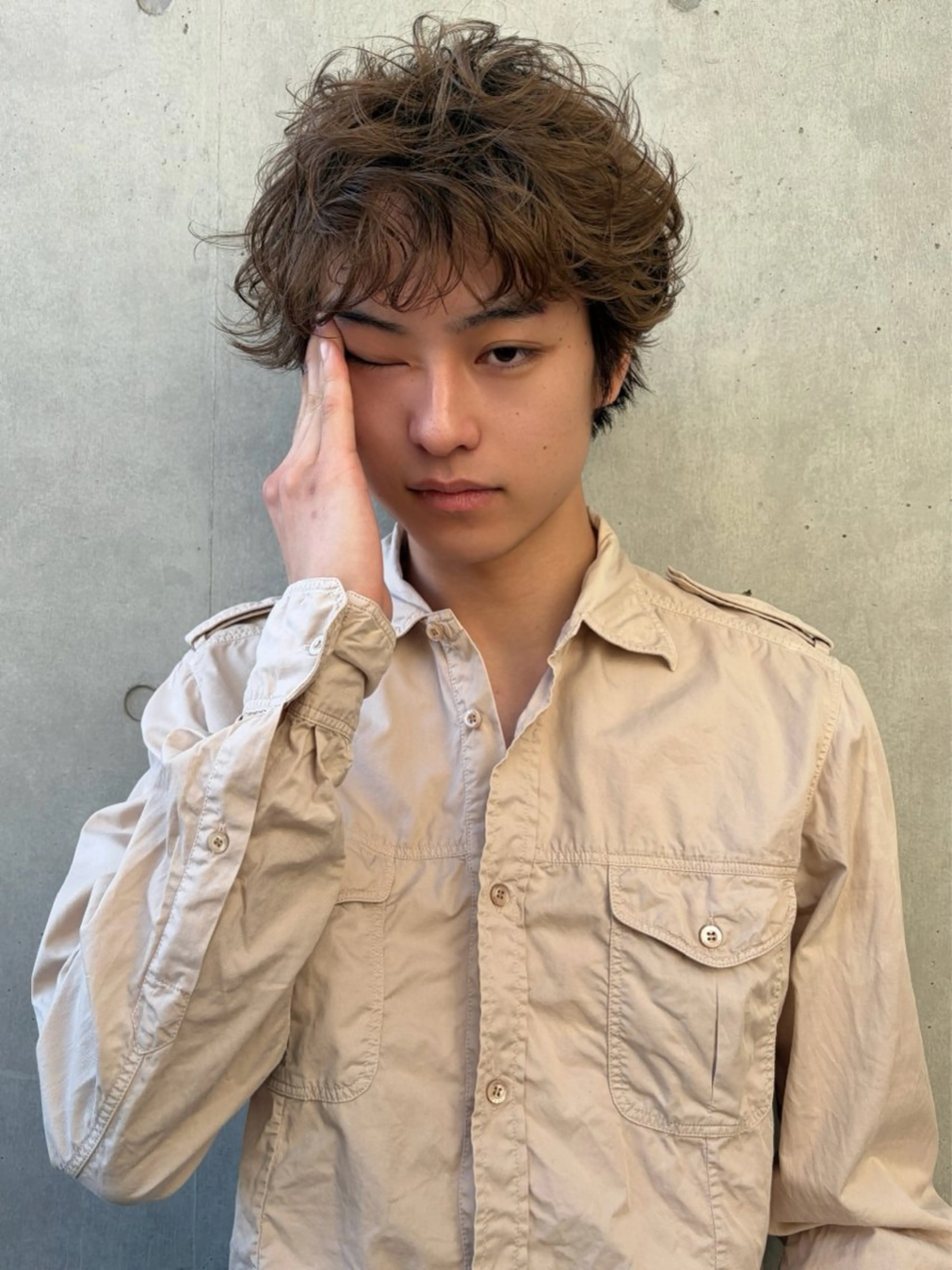 ショート メンズ カット パーマ トリートメント ヘッドスパ ヘアセット メンズパーマのプロ /佐藤翼のヘアスタイル