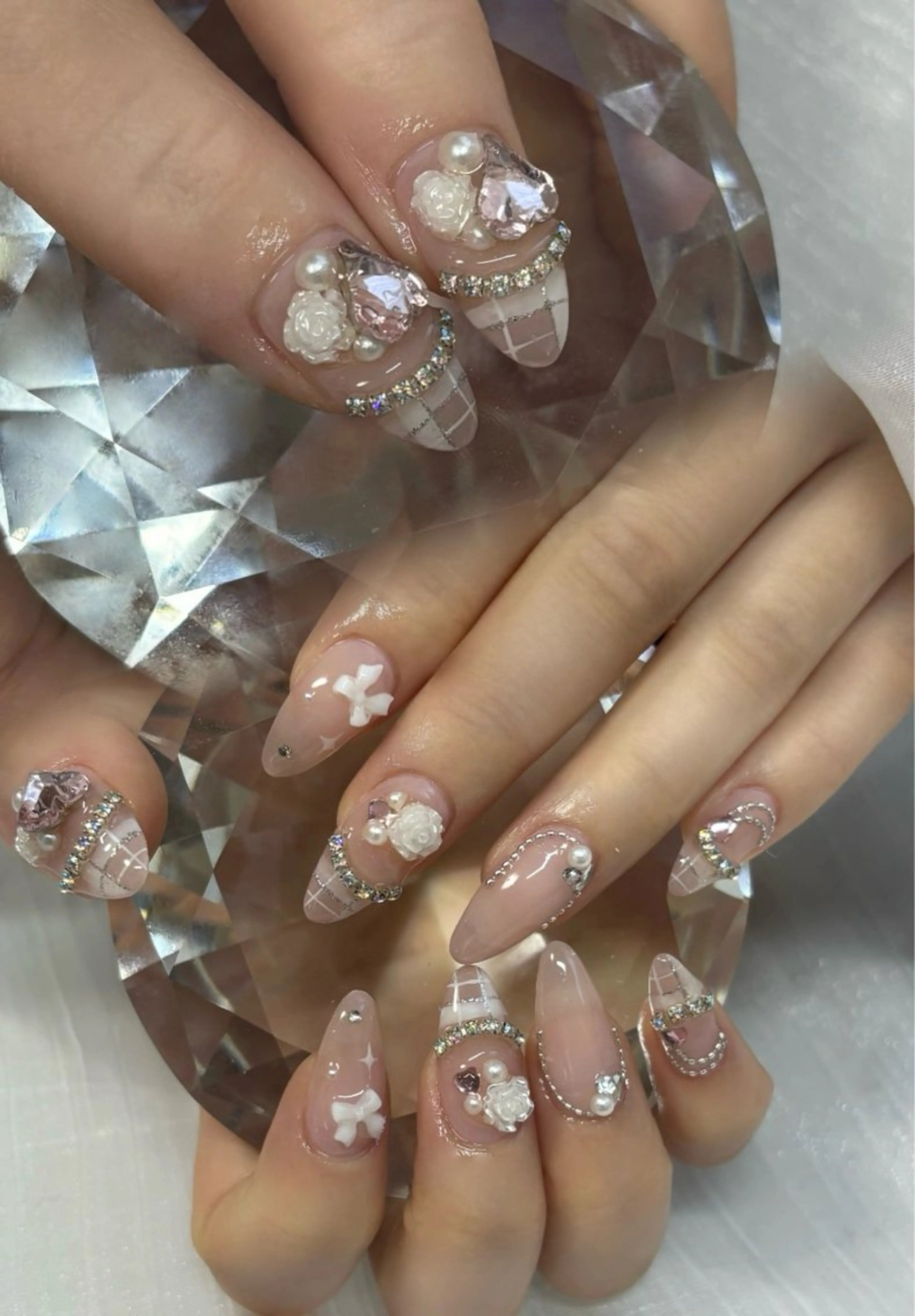 ネイル ハンドネイル アイカール Saekaのネイルデザイン