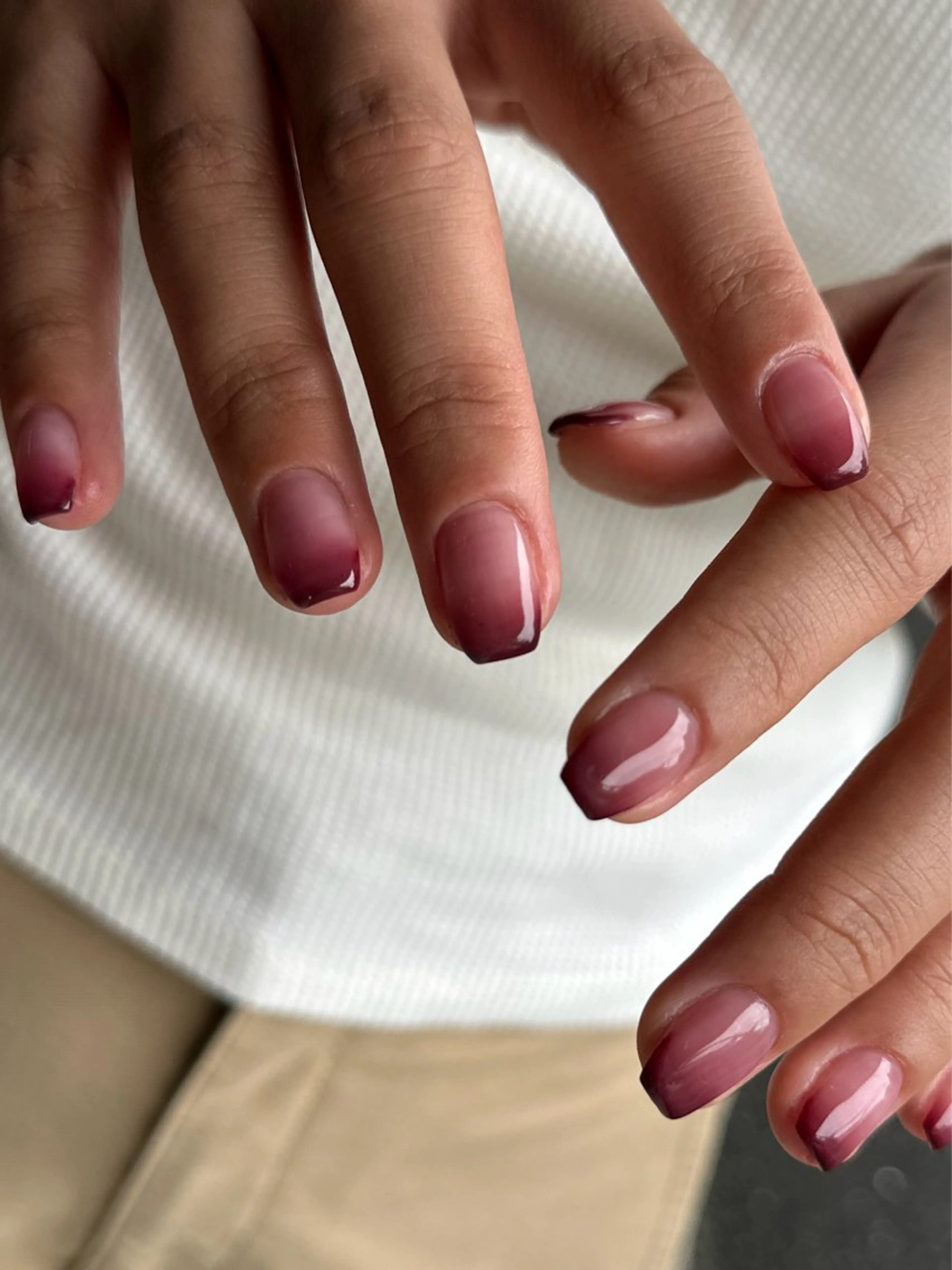 ネイル ボルドー グラデーション ハンドネイル nail salon  ∞ mikanal ∞所属・nailsalon ∞ ﾐｶﾅﾙ ∞のネイルデザイン