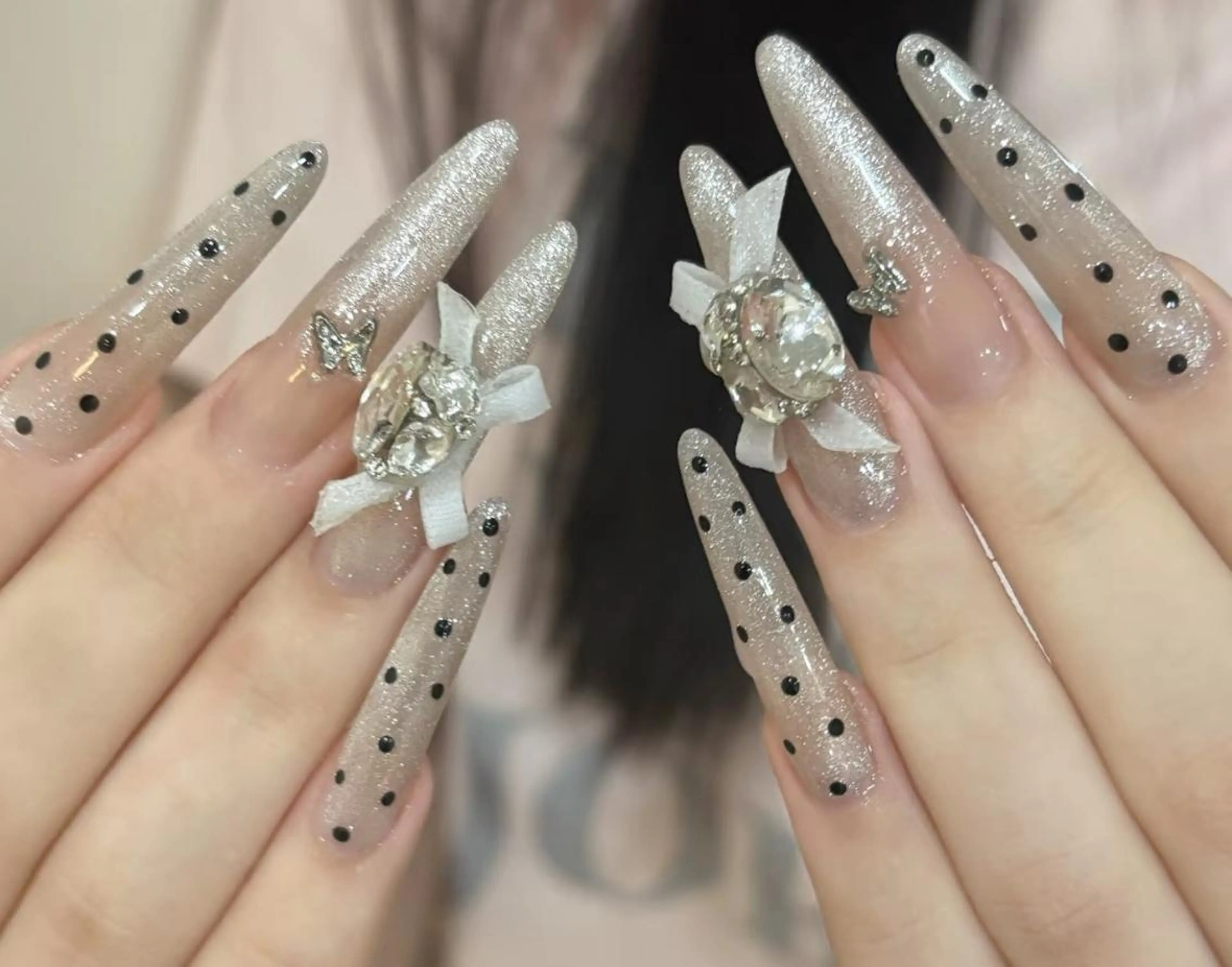 ネイル ハンドネイル 🎀 Ayaka_nailのネイルデザイン