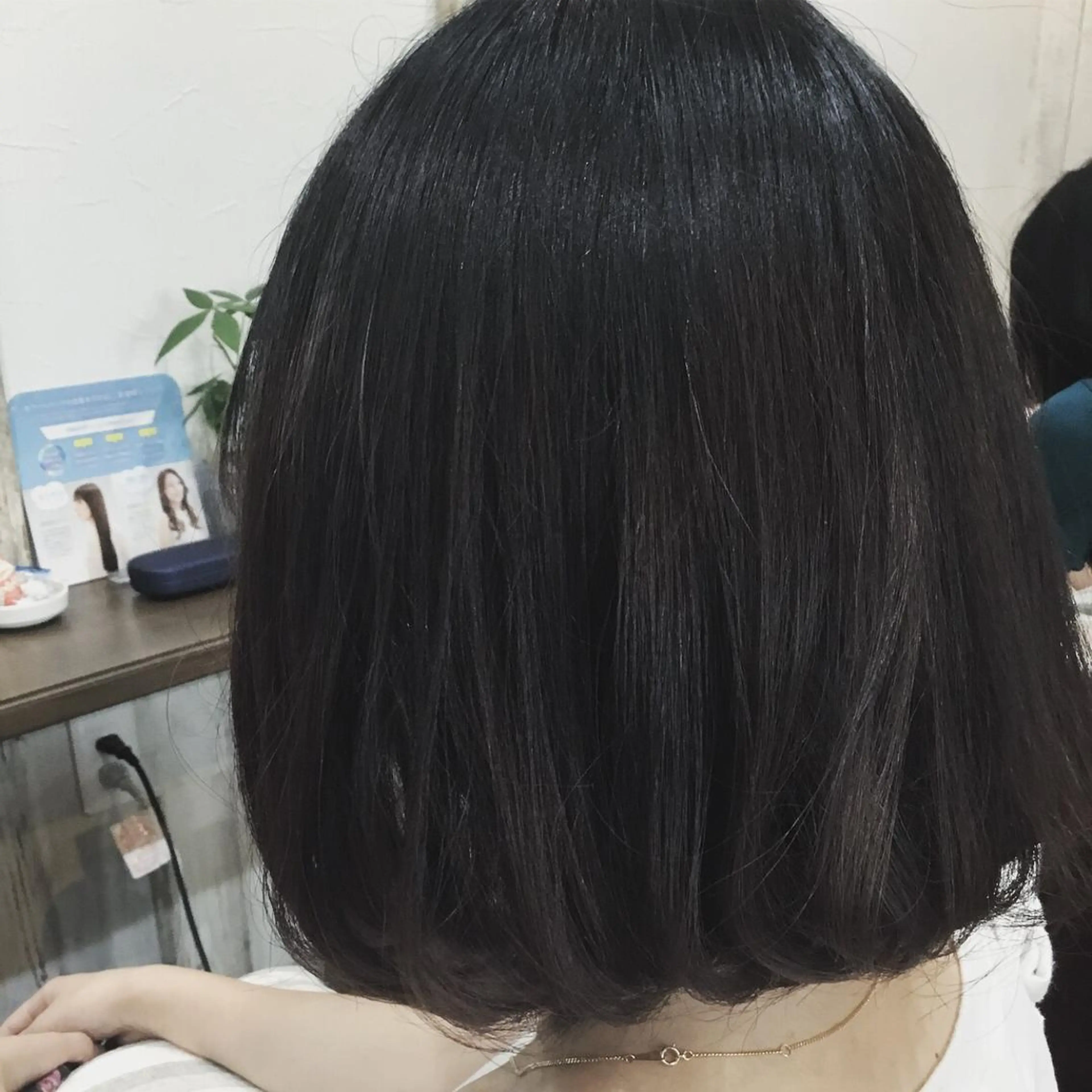 ミディアム 金崎 新吾のヘアスタイル