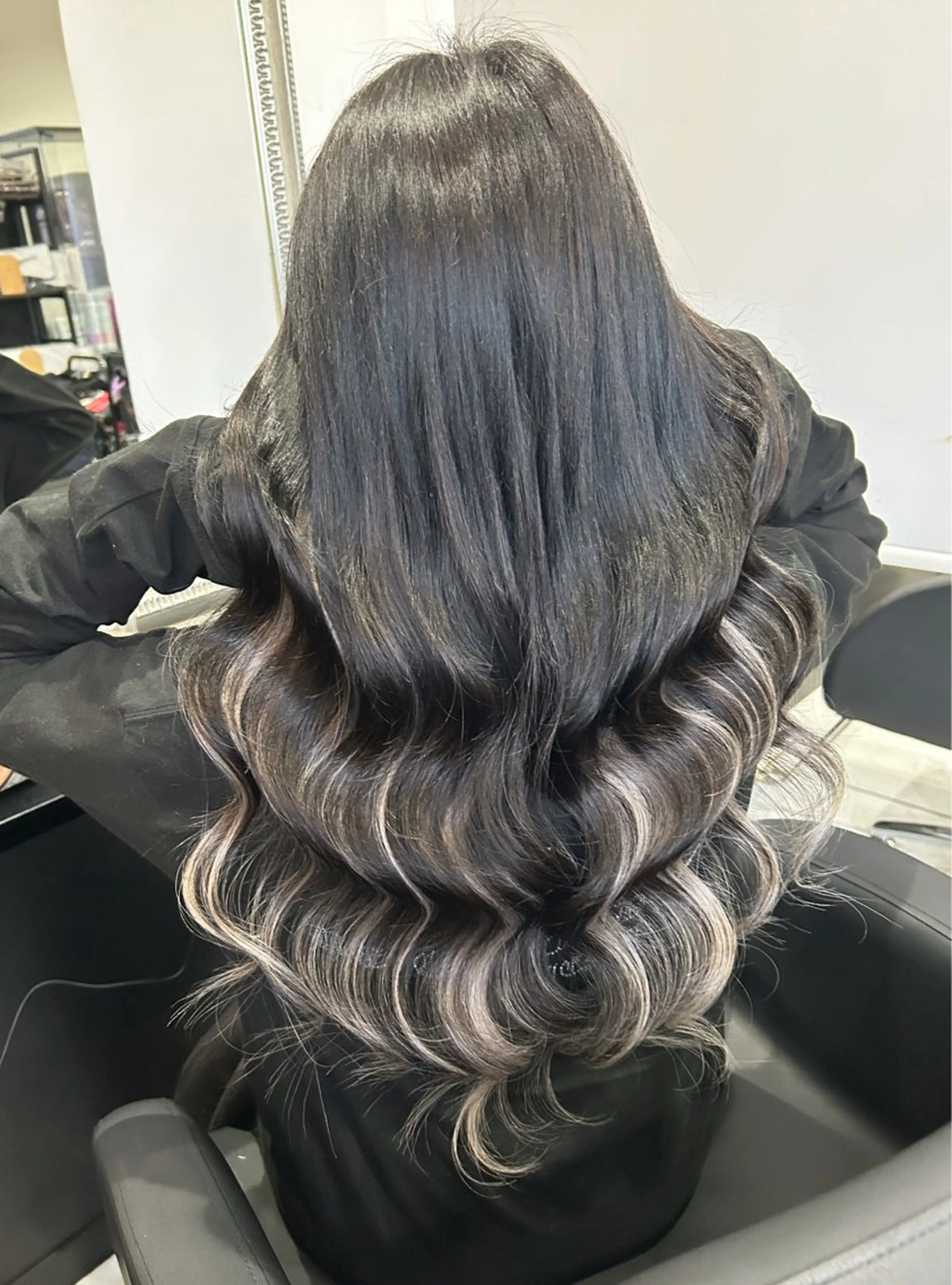 ロング ヘアカラー トリートメント エクステ HIYORI🌺 /ジェルムのヘアスタイル