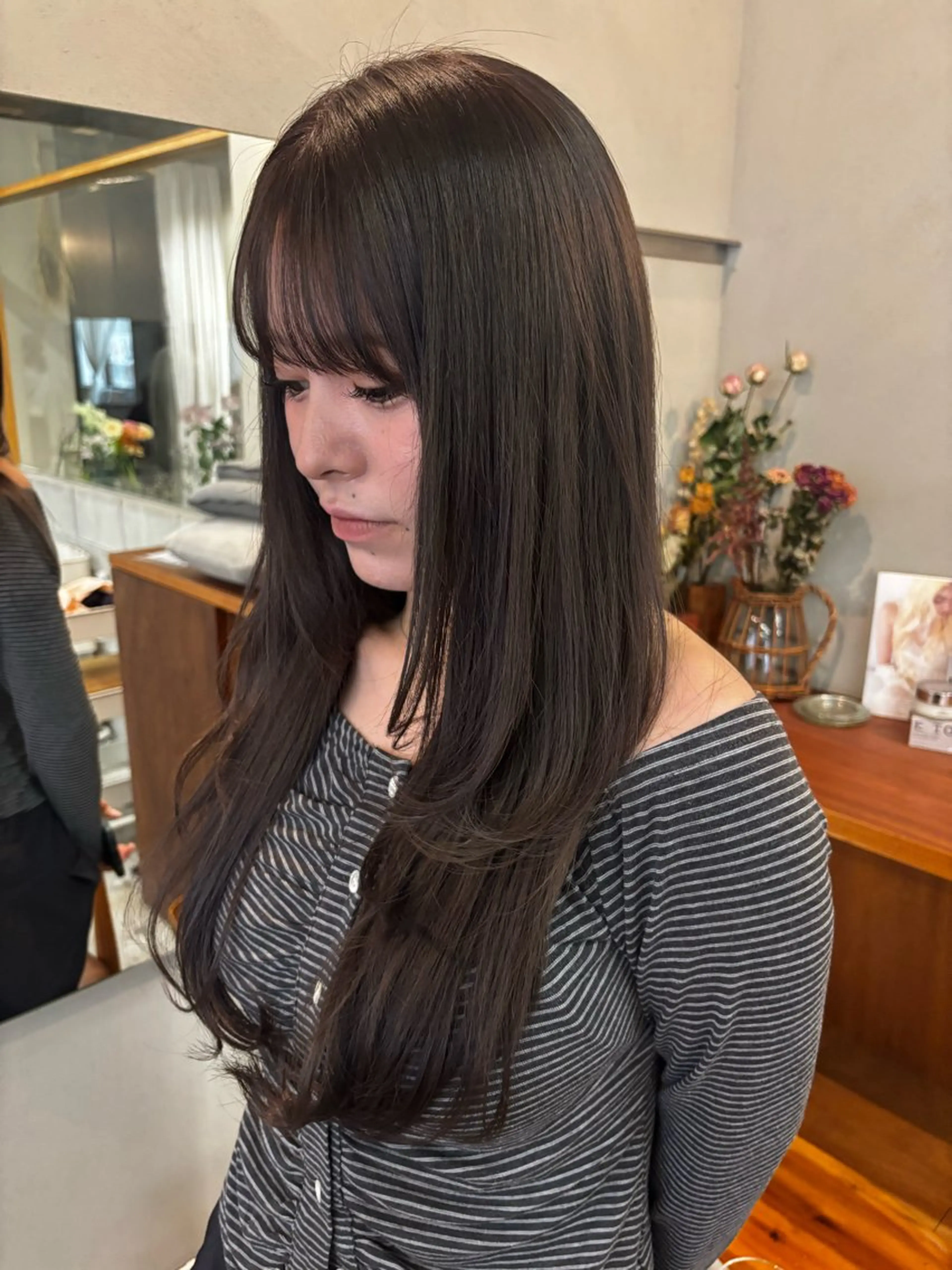 カラー ヘアカラー トリートメント Asumi/丸の内 /ブリーチ/花屋併設のヘアスタイル