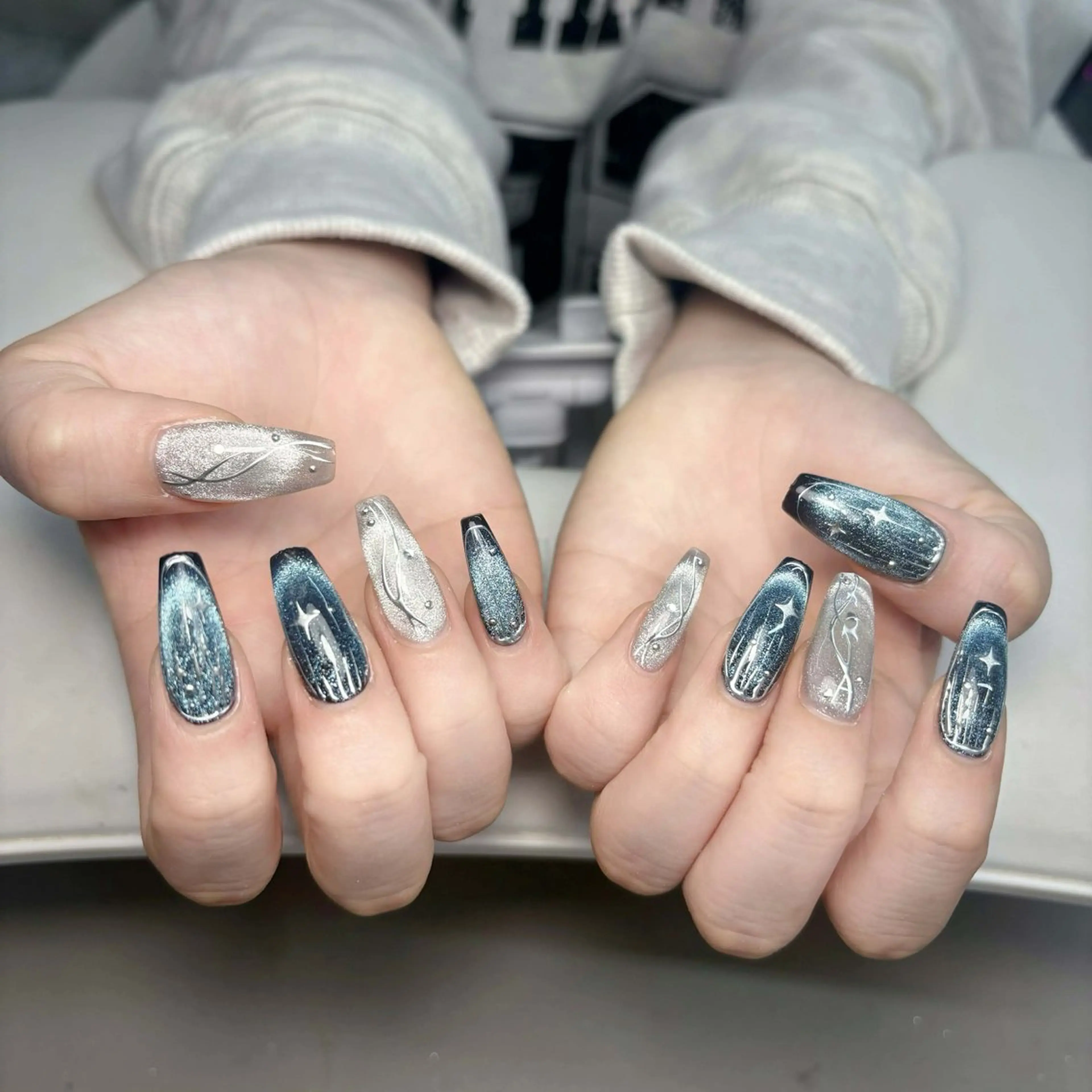 🍓』ハンドネイル120分やり放題(10本チップ長さ出し+アート放題)only 10920 円💅🌷🍓の写真