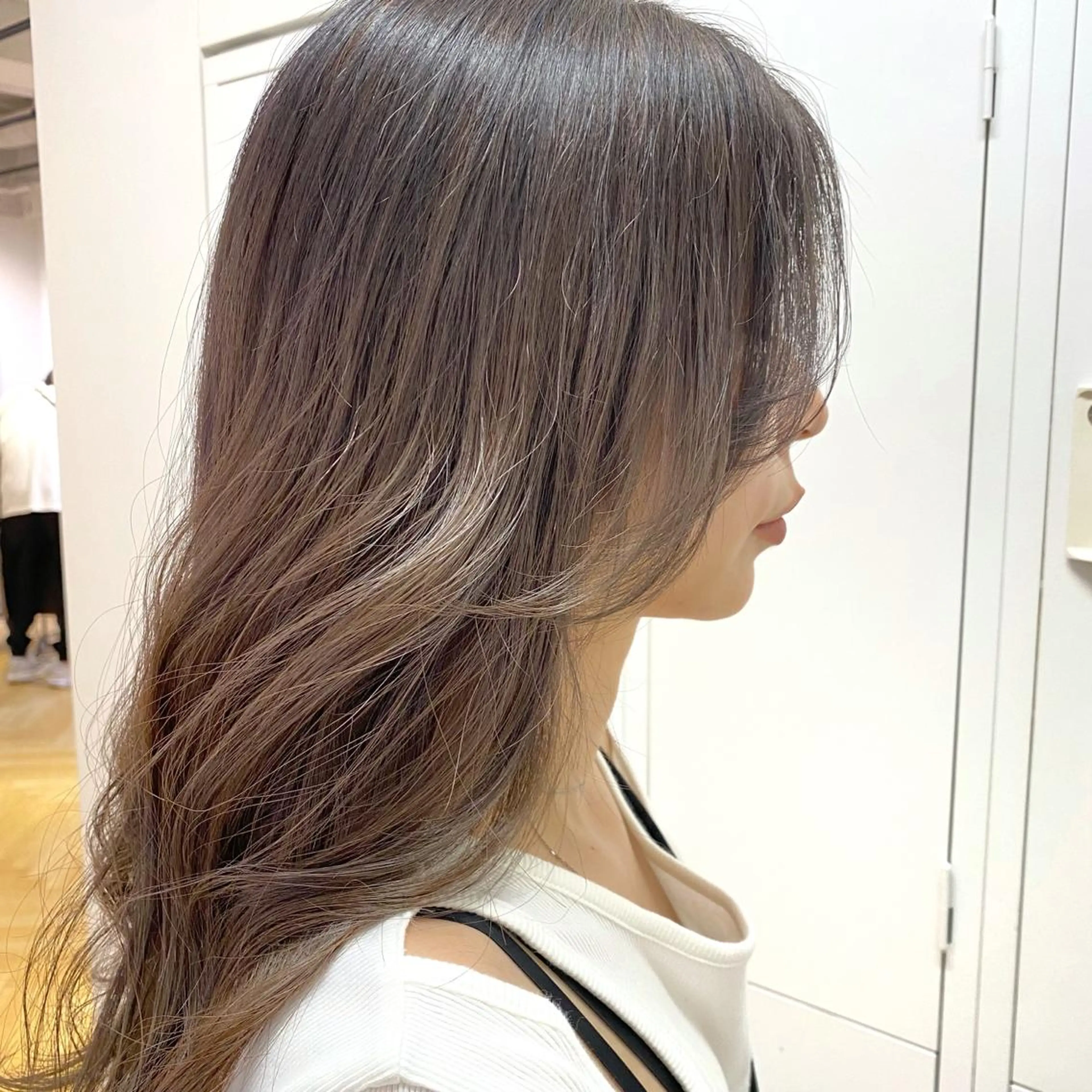 セミロング カラー 顔周りカット 似合わせ美髪ヘア✨ 天王寺．阿倍野🌈のヘアスタイル