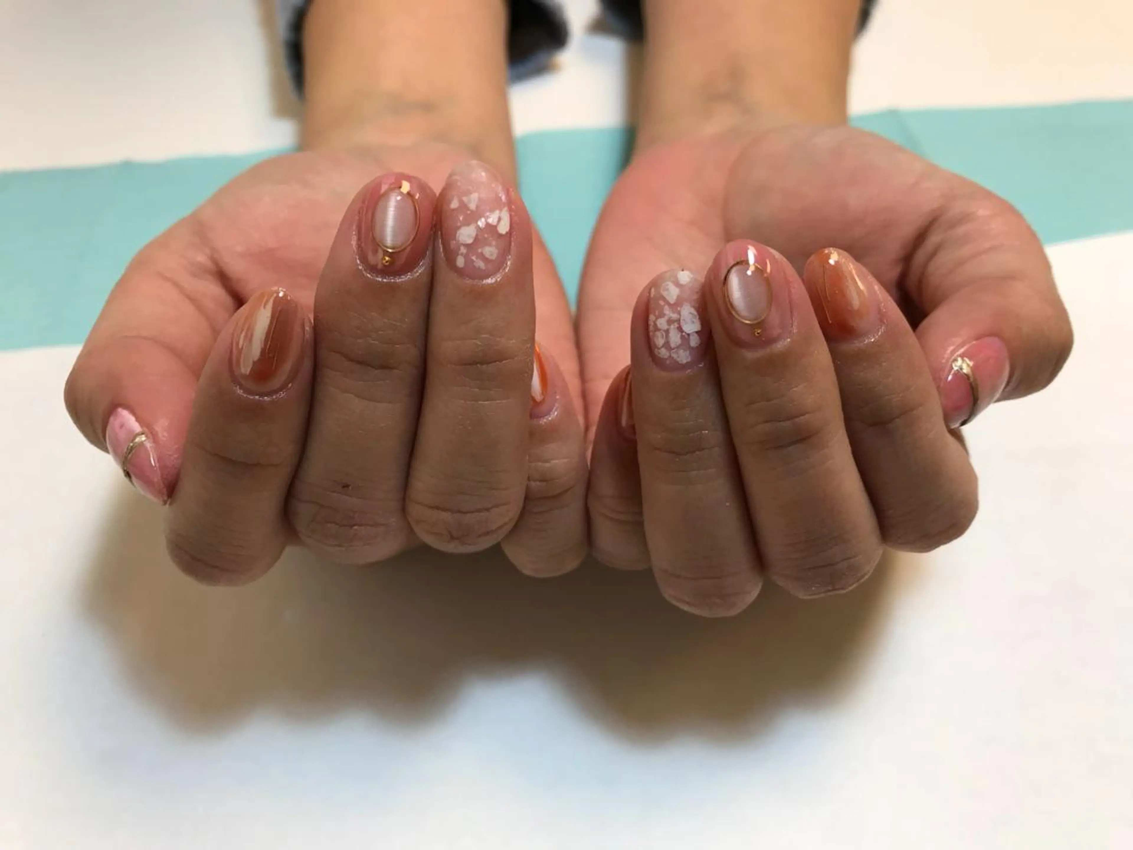 ネイル ハンドネイル A85G ayakoのネイルデザイン