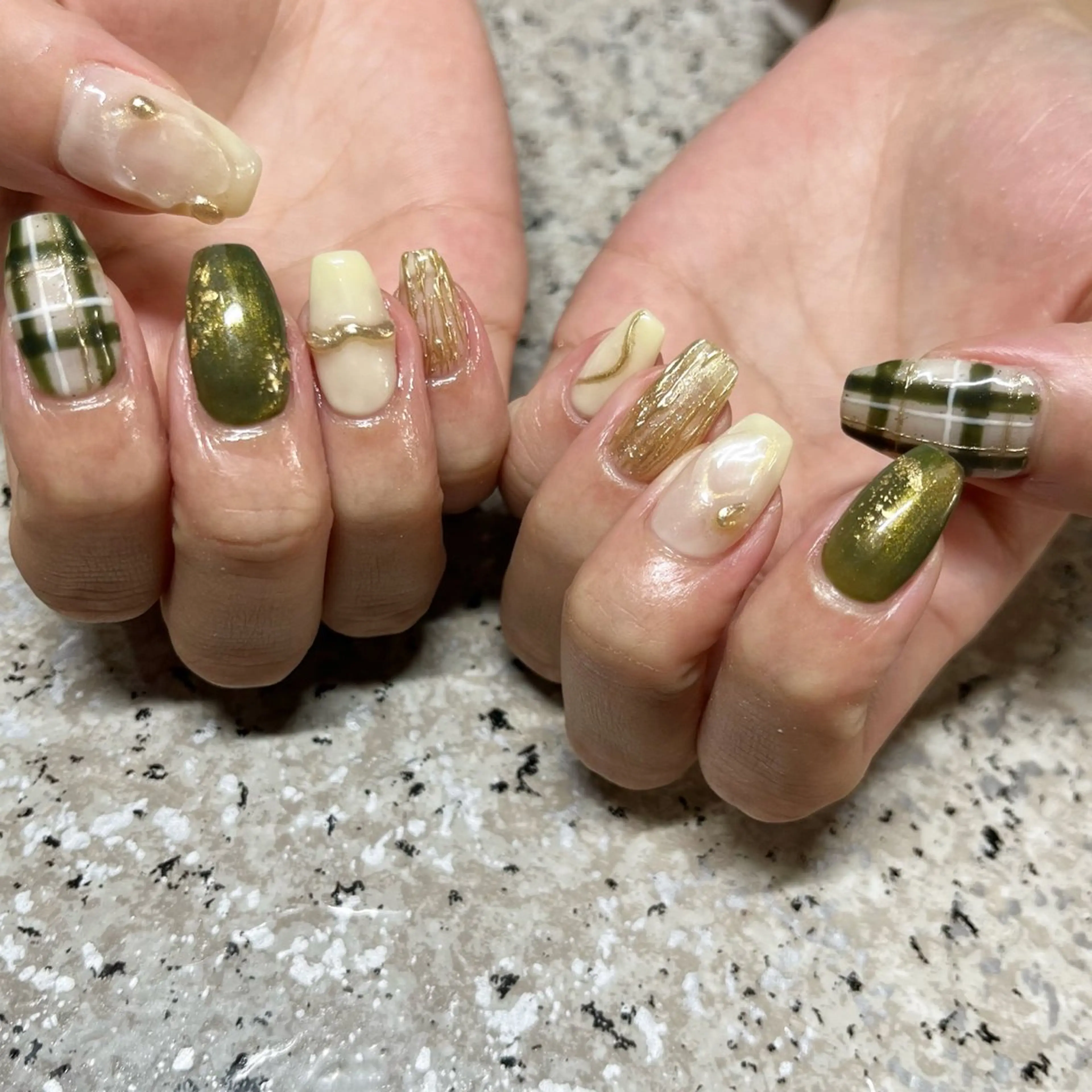 ネイル nailsalon maluriのネイルデザイン