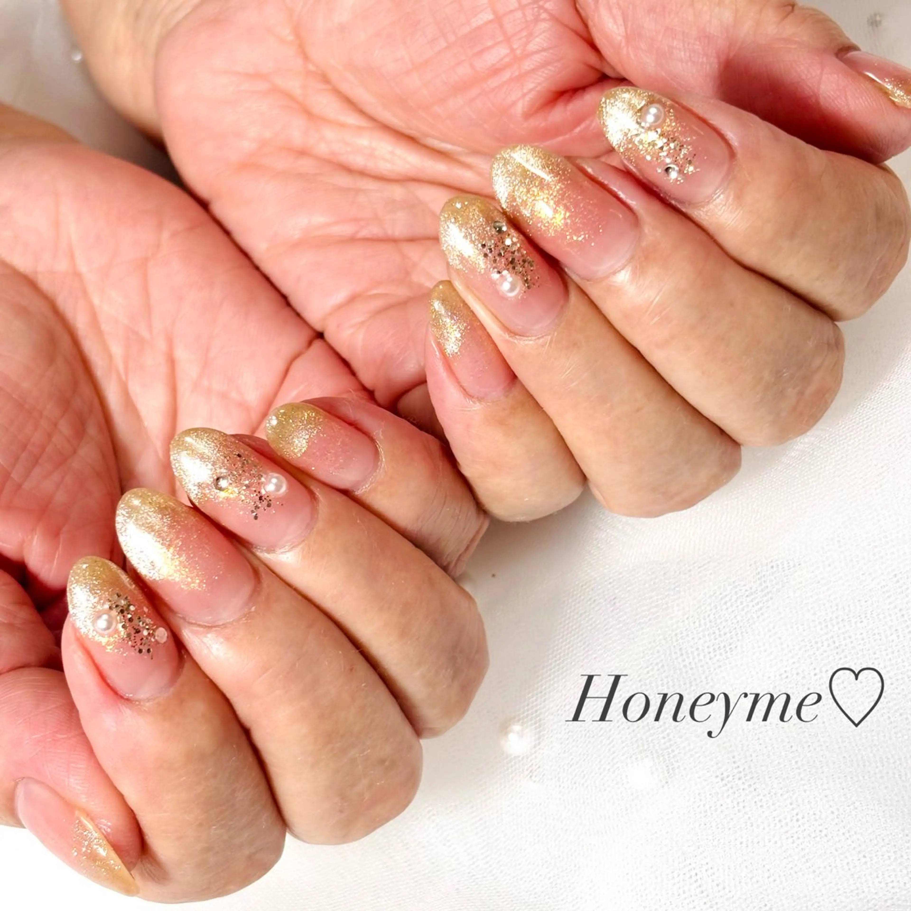 ネイル キラキラネイル ハンドネイル nailsalon Honeyme所属・Honey me ❁⃘*.ﾟのネイルデザイン