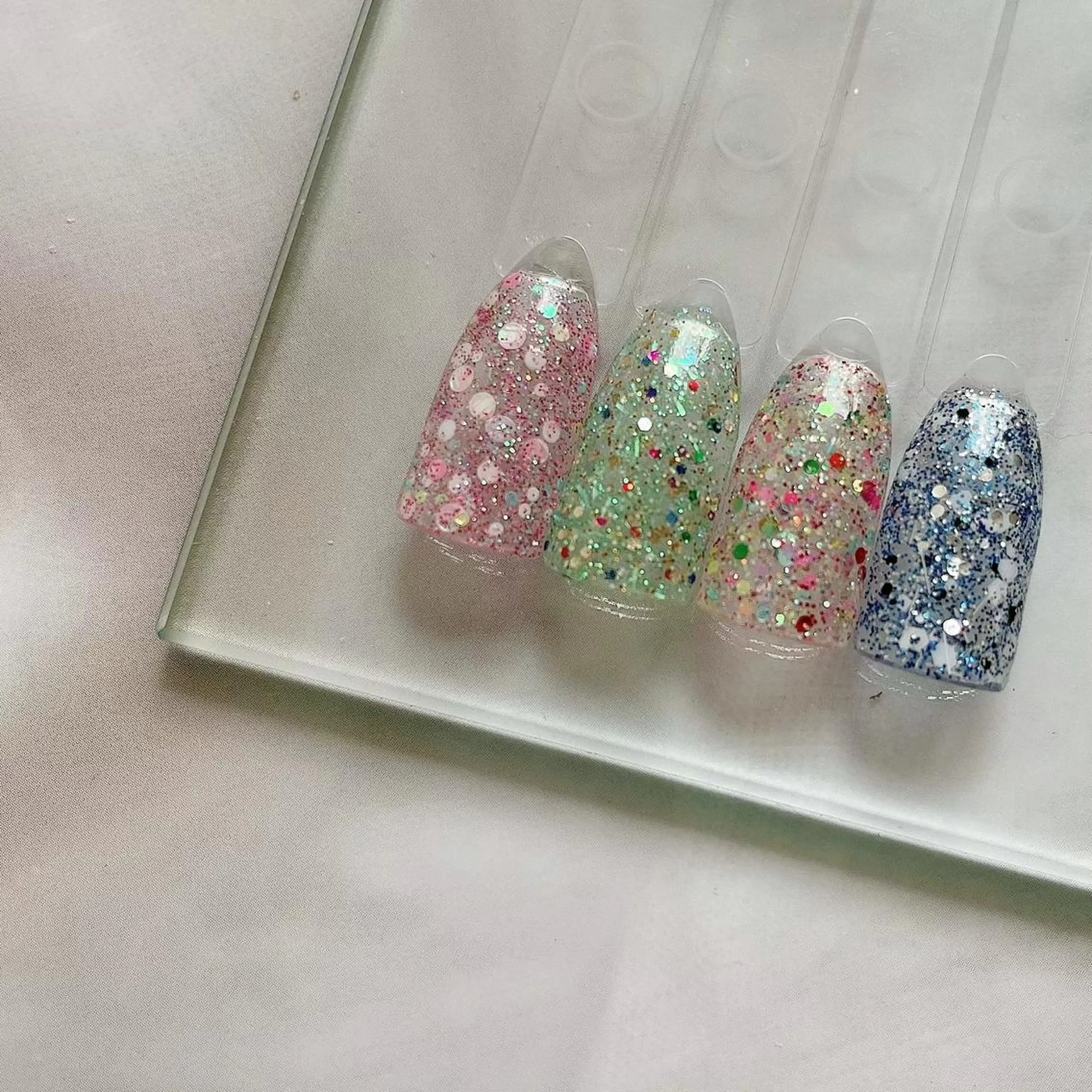 ネイル アートネイル ジェルネイル キラキラネイル ラメ(グリッター) ミラーネイル Y nail なんば堀江店のネイルデザイン