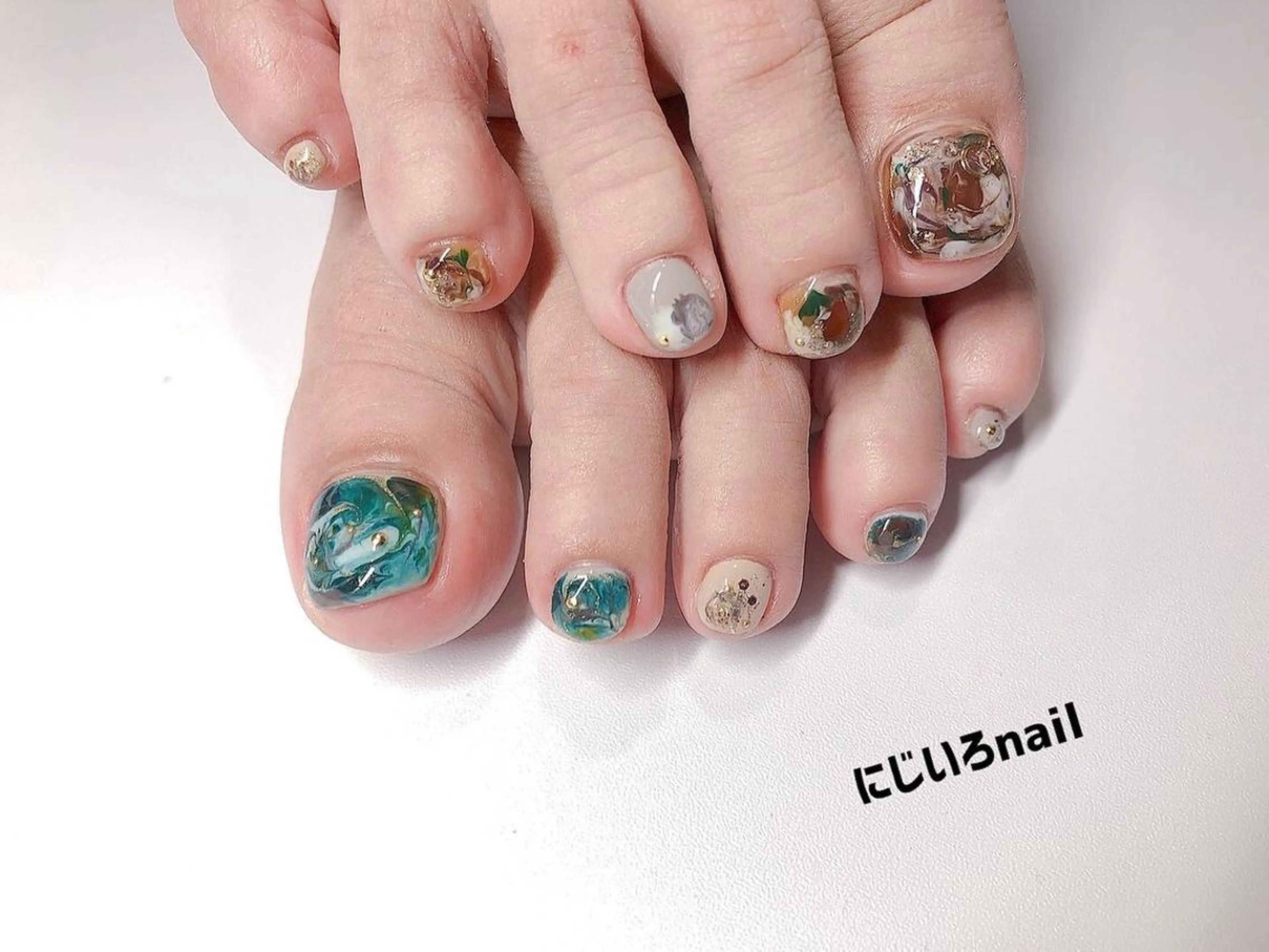 ネイル にじいろ nailのネイルデザイン