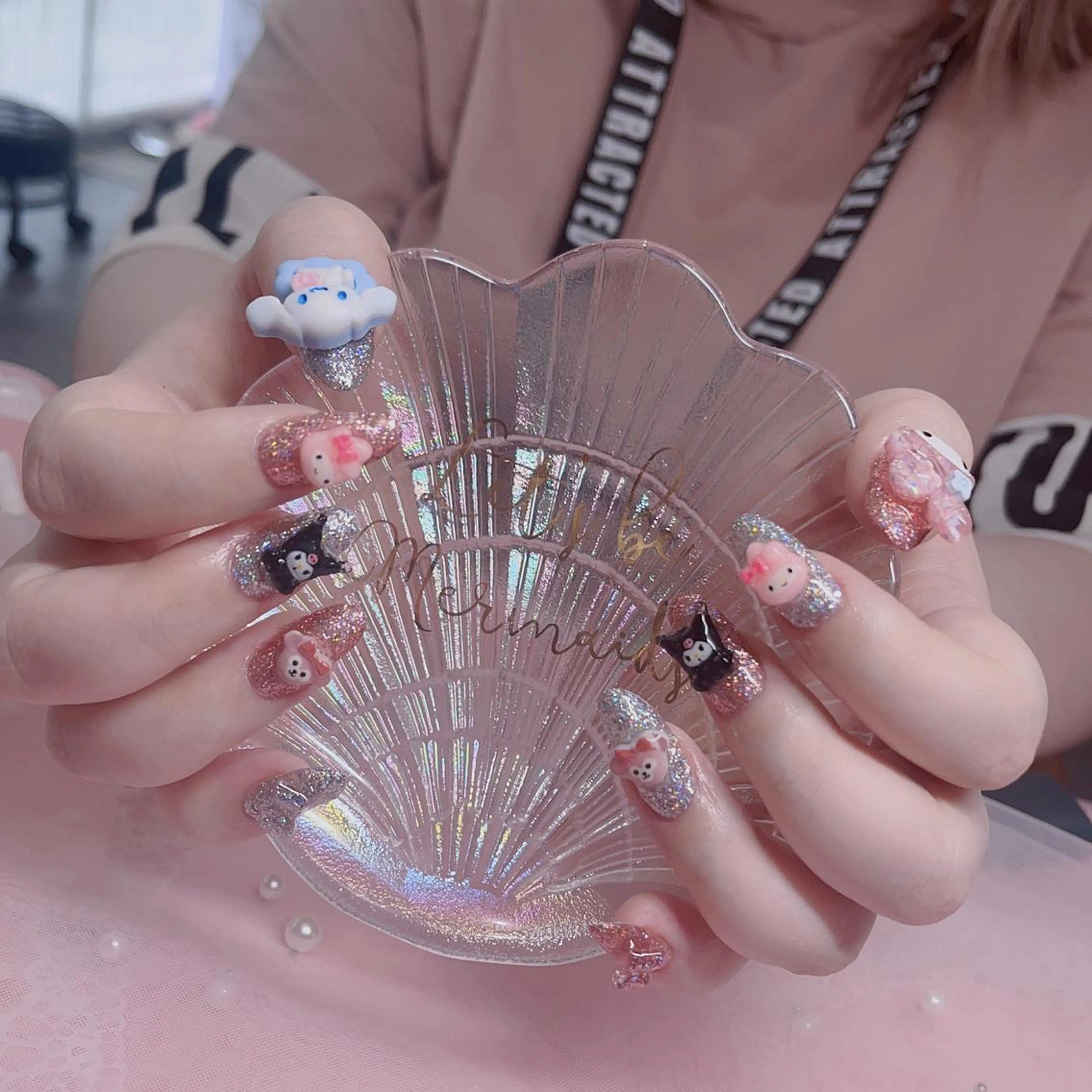 ネイル Fairyフェアリーネイルサロン所属・Nail Hibi サロンのネイルデザイン