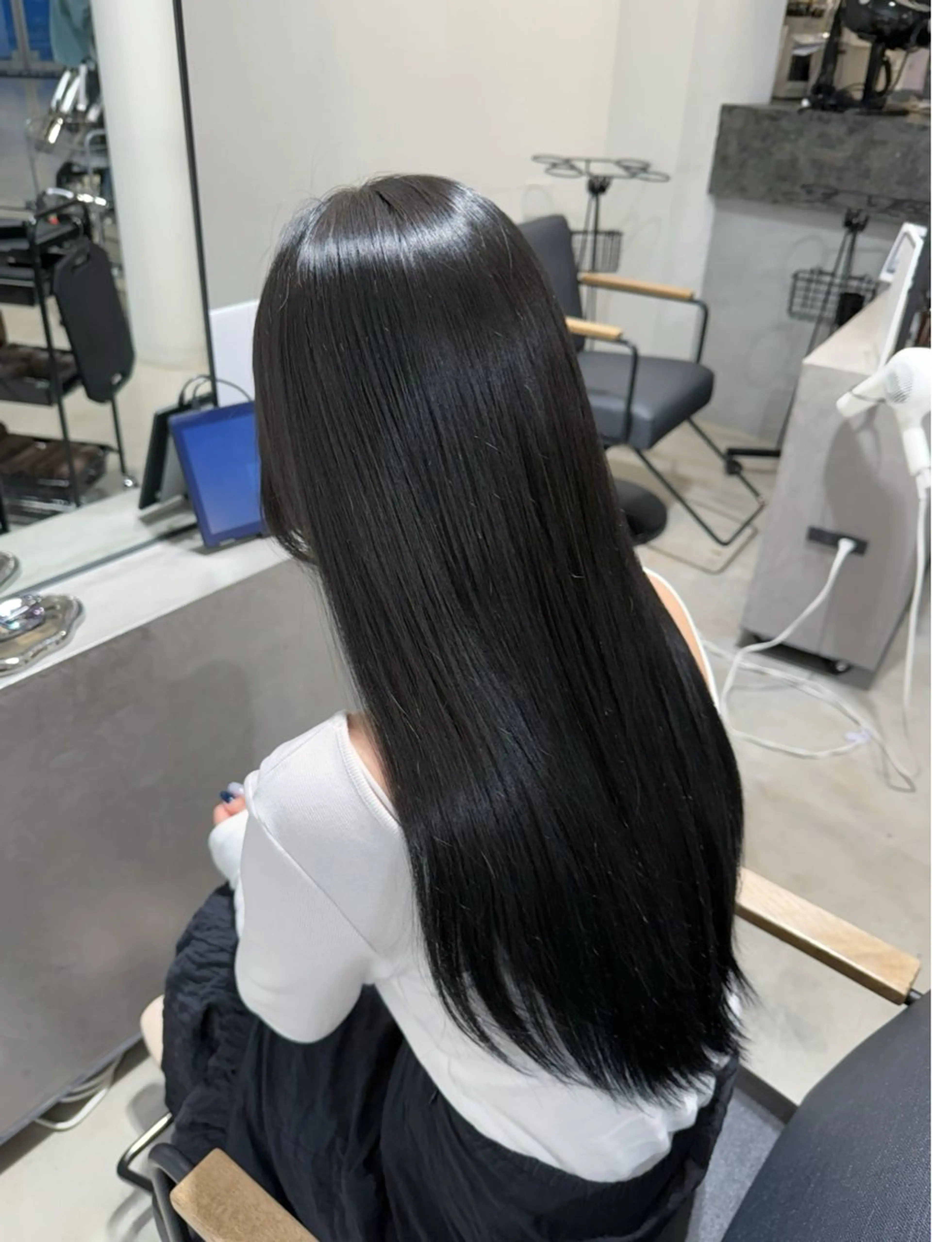 ロング カラー 韓国ヘア/透明感カラ ー/メンズレディースのヘアスタイル