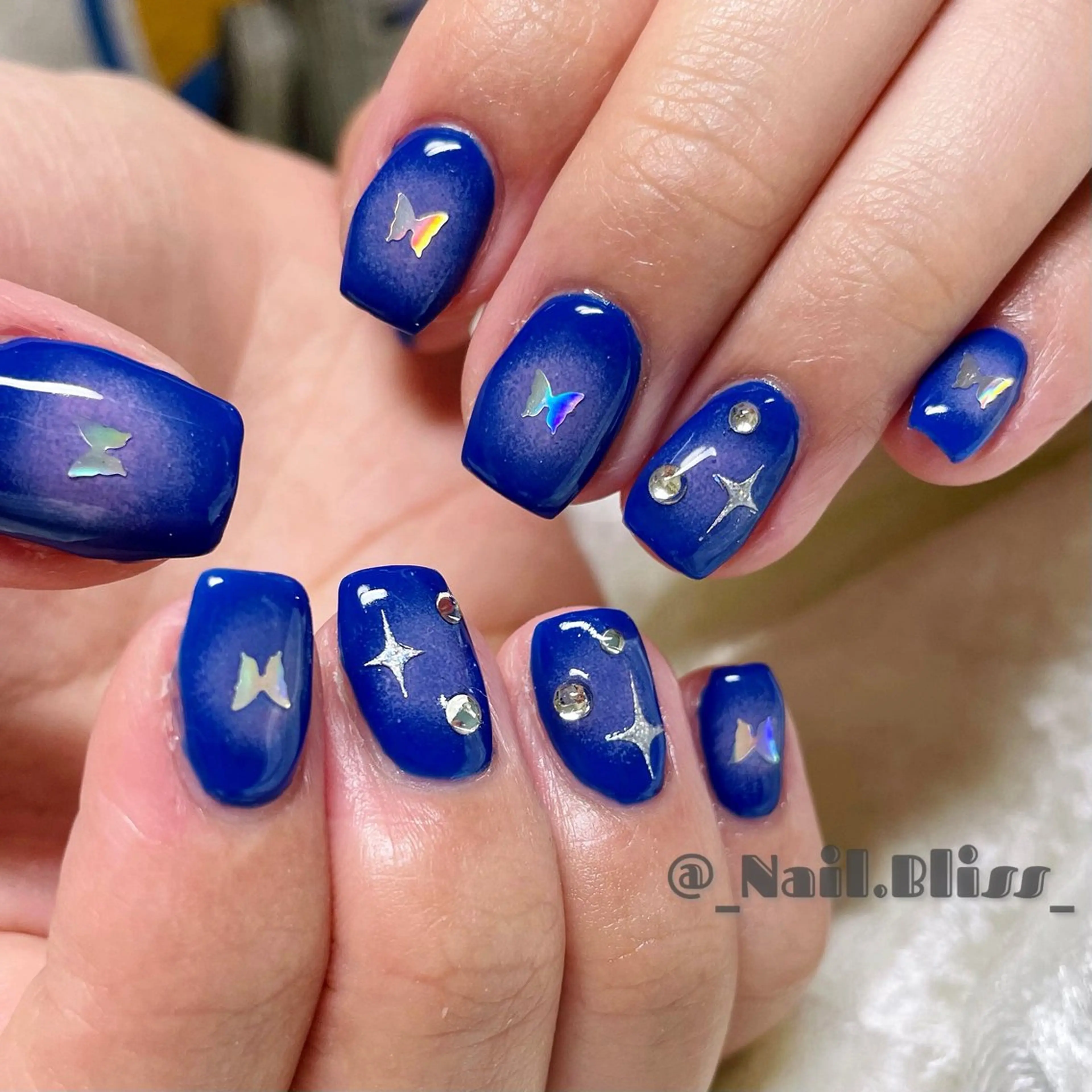 ネイル チークネイル ハンドネイル NAIL BLISSのネイルデザイン