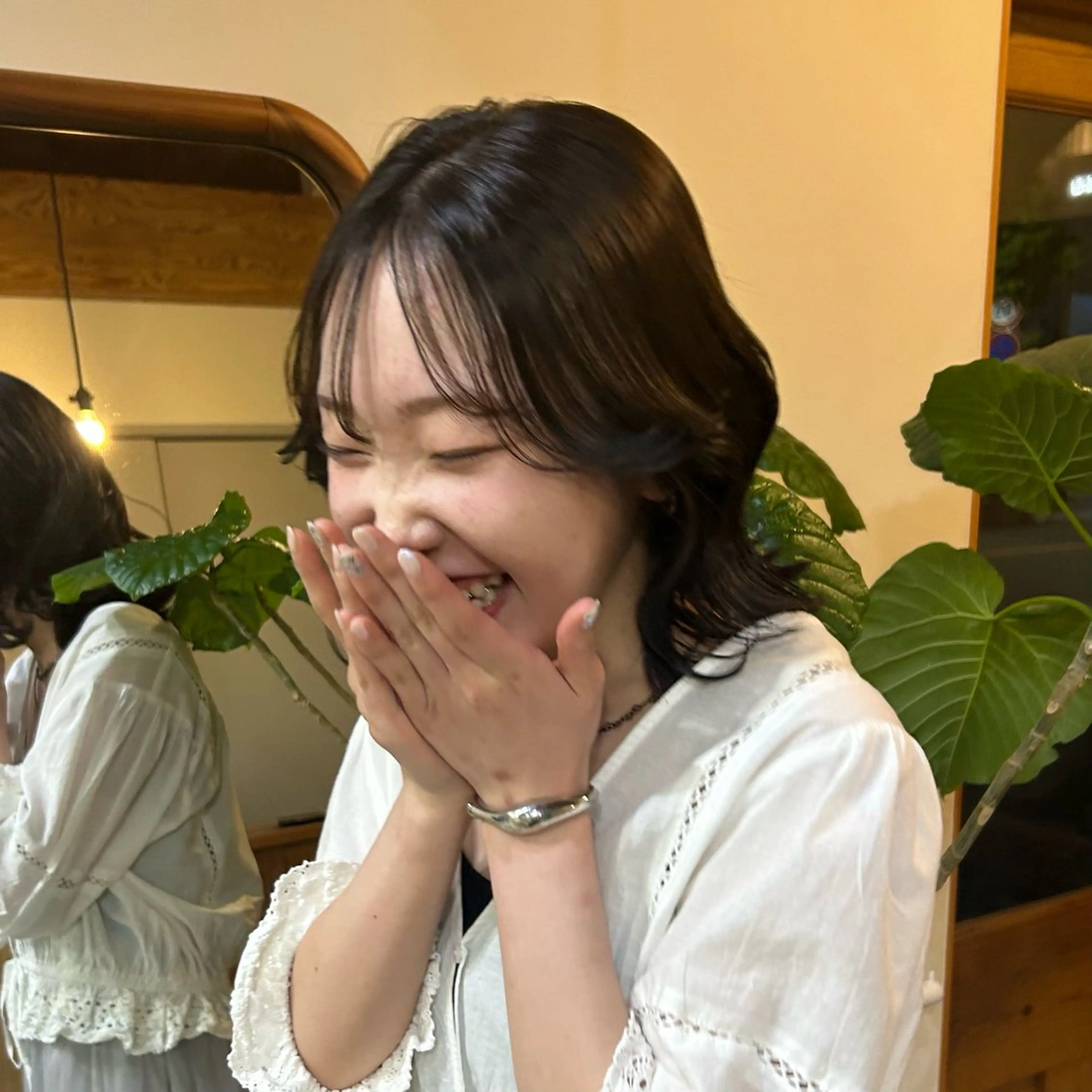 ミディアム カラー オリーブカラー ヘアカラー MUKU 市川 莉花のヘアスタイル