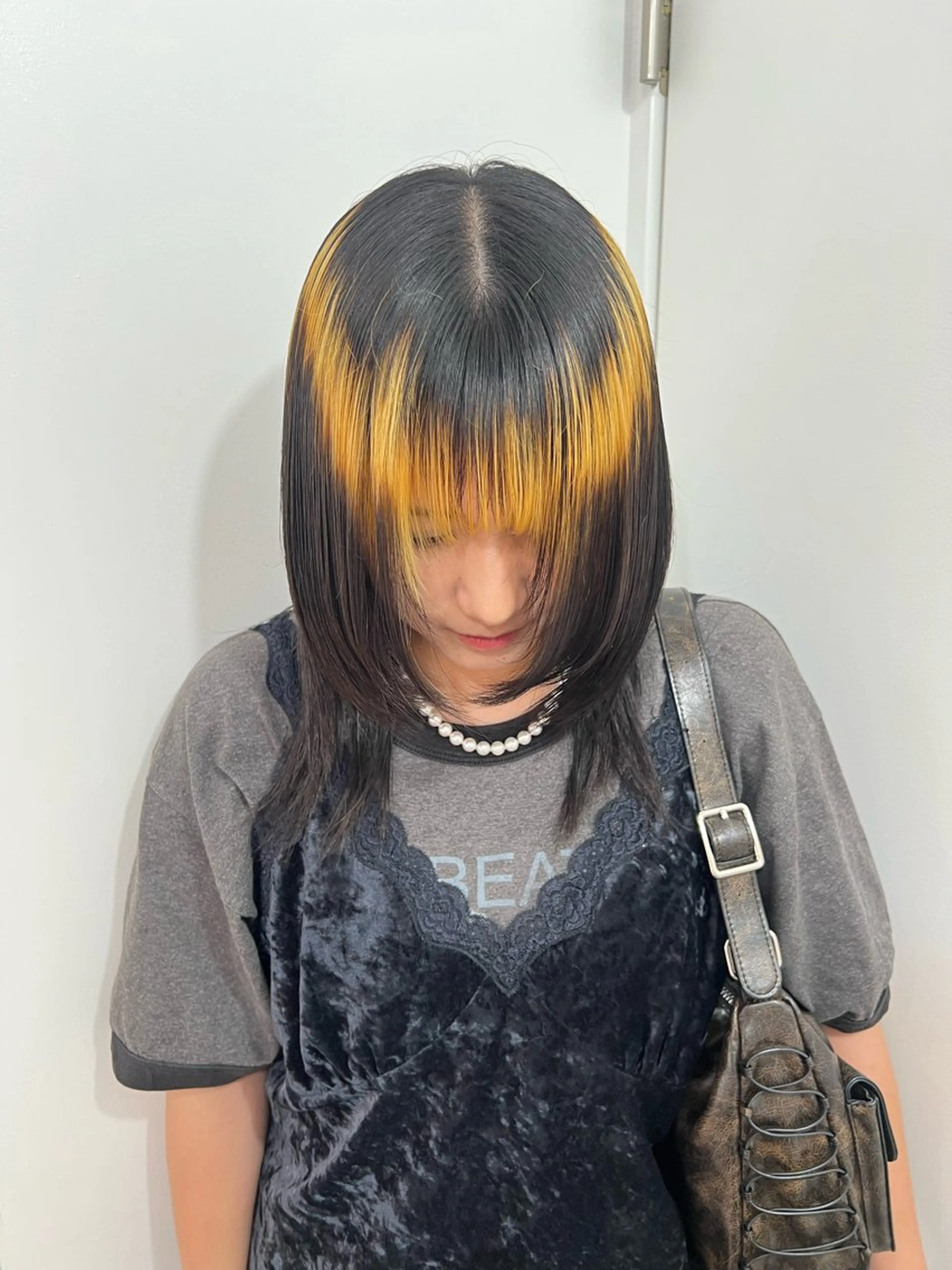 ミディアム ヘアカラー トリートメント 💥ウルフカット デザインあんな💥のヘアスタイル