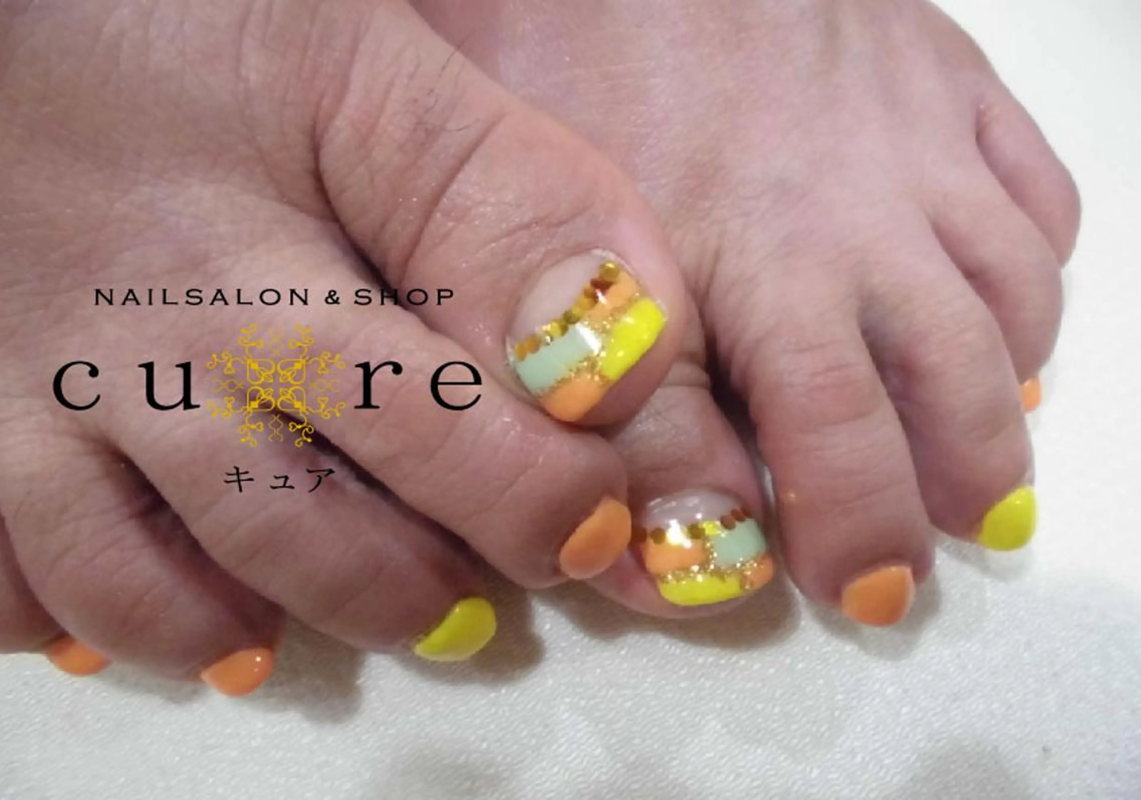 ショート ネイル フットネイル ネイルサロン Cureのネイルデザイン