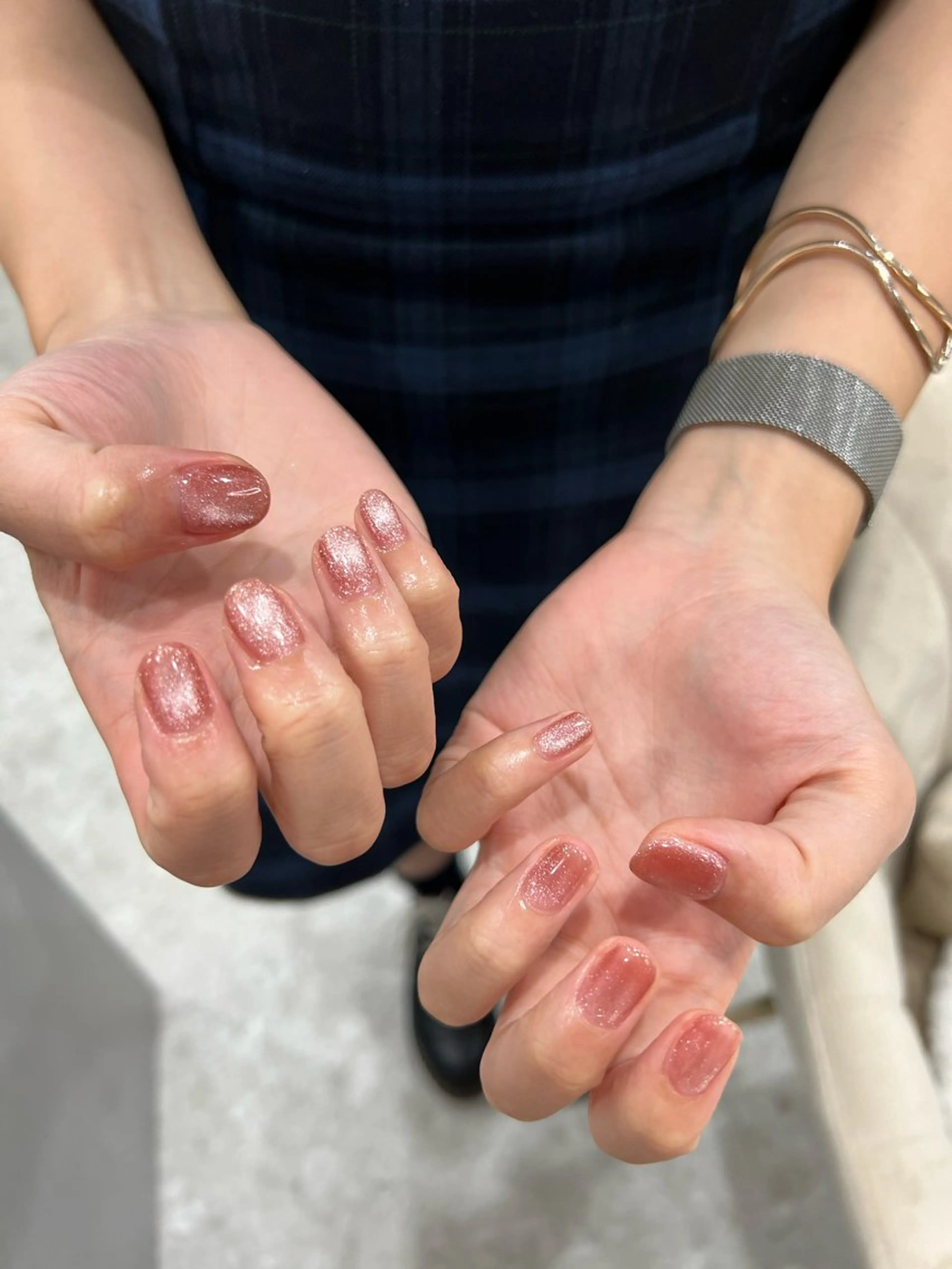 ネイル マグネットネイル マグネットワンカラー ワンカラーネイル ピンク J.O.NAILS所属・📍銀座 💅🏼yuriのネイルデザイン