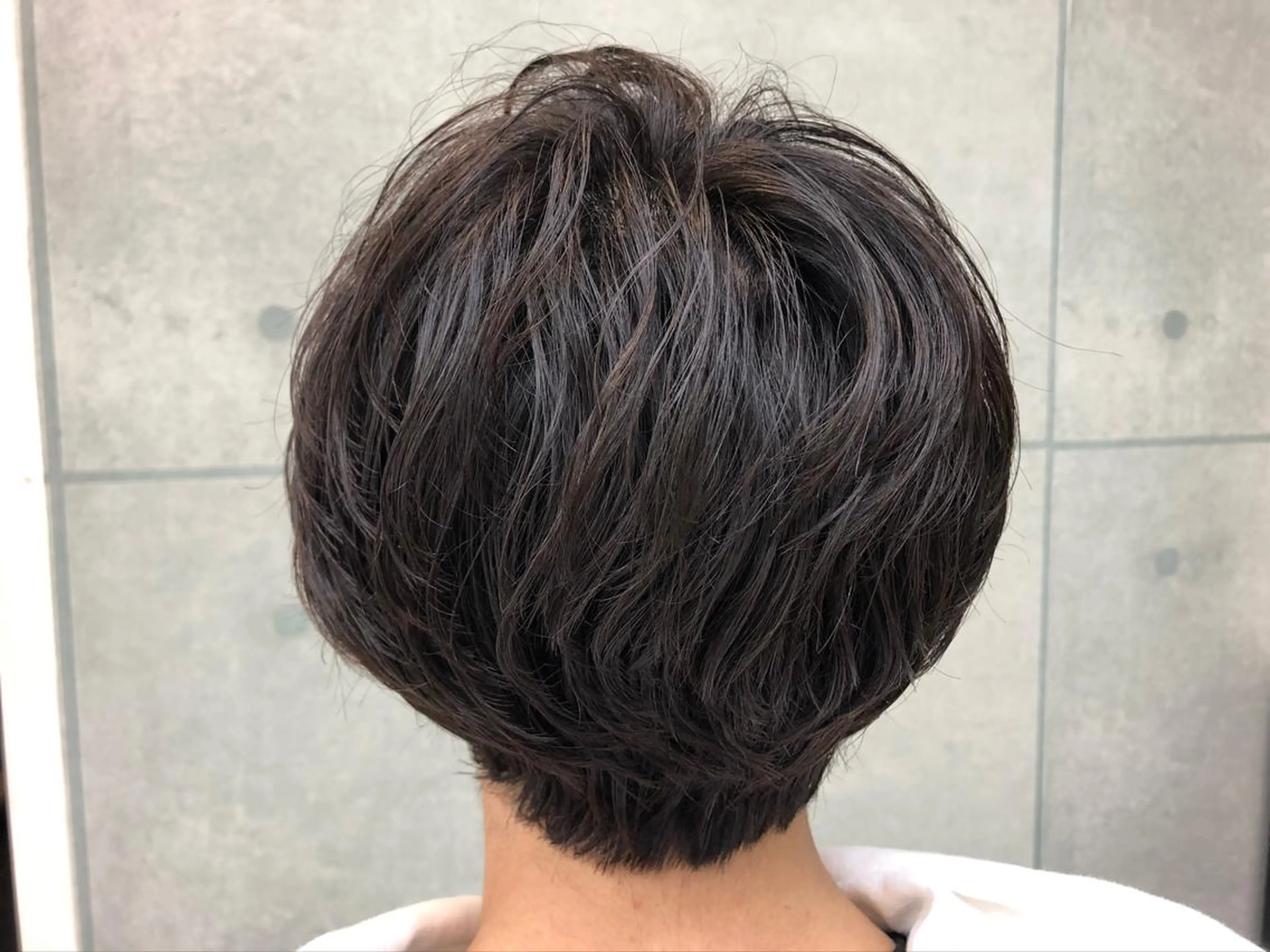 ショート パーマ Ｄirector 　徳久　真紀の眉毛・アイブロウイメージ