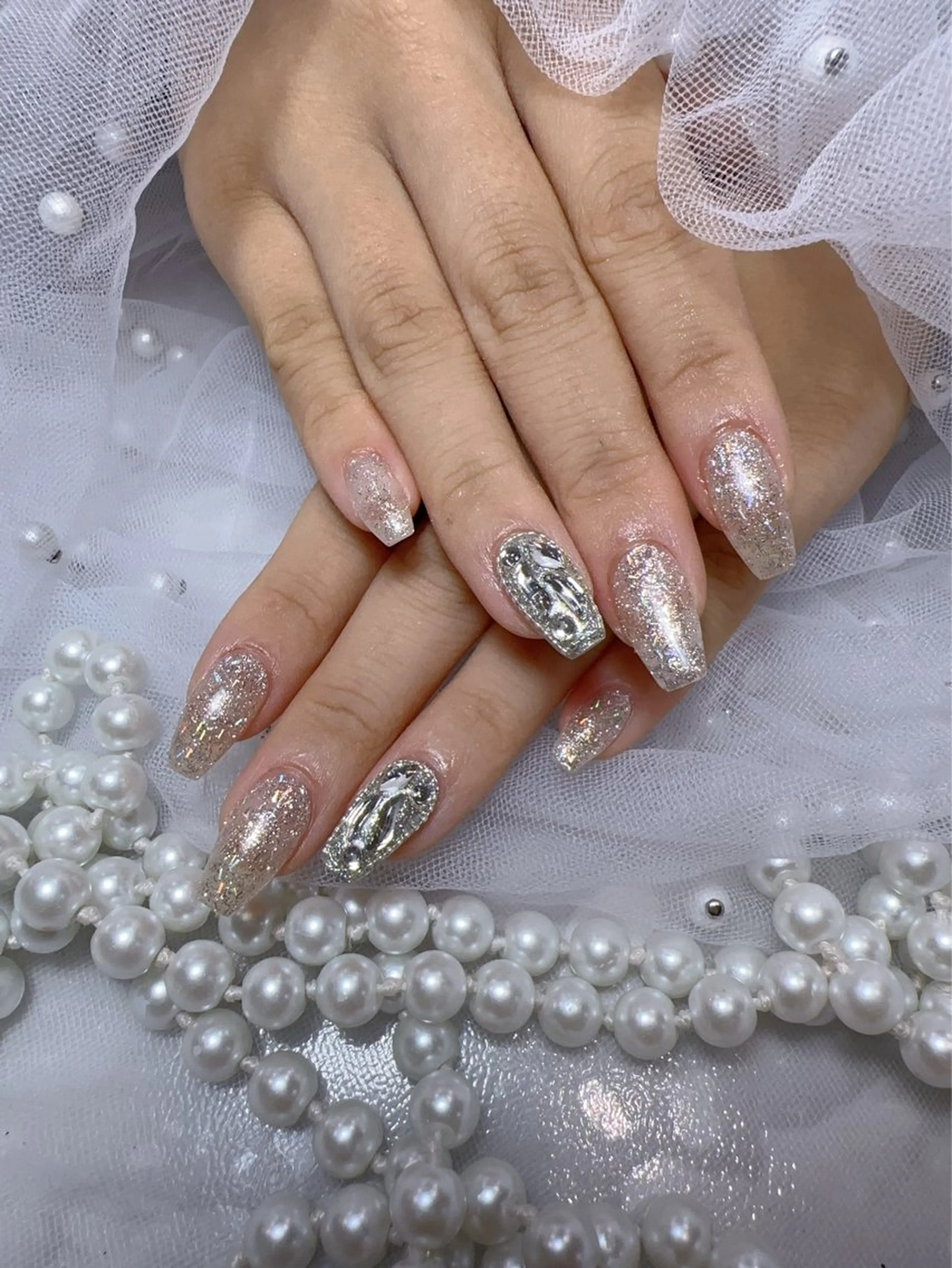 ネイル アートネイル フラッシュネイル フレンチネイル ジェルネイル ガラスフレンチ ハンドネイル You&Me Miyuのネイルデザイン