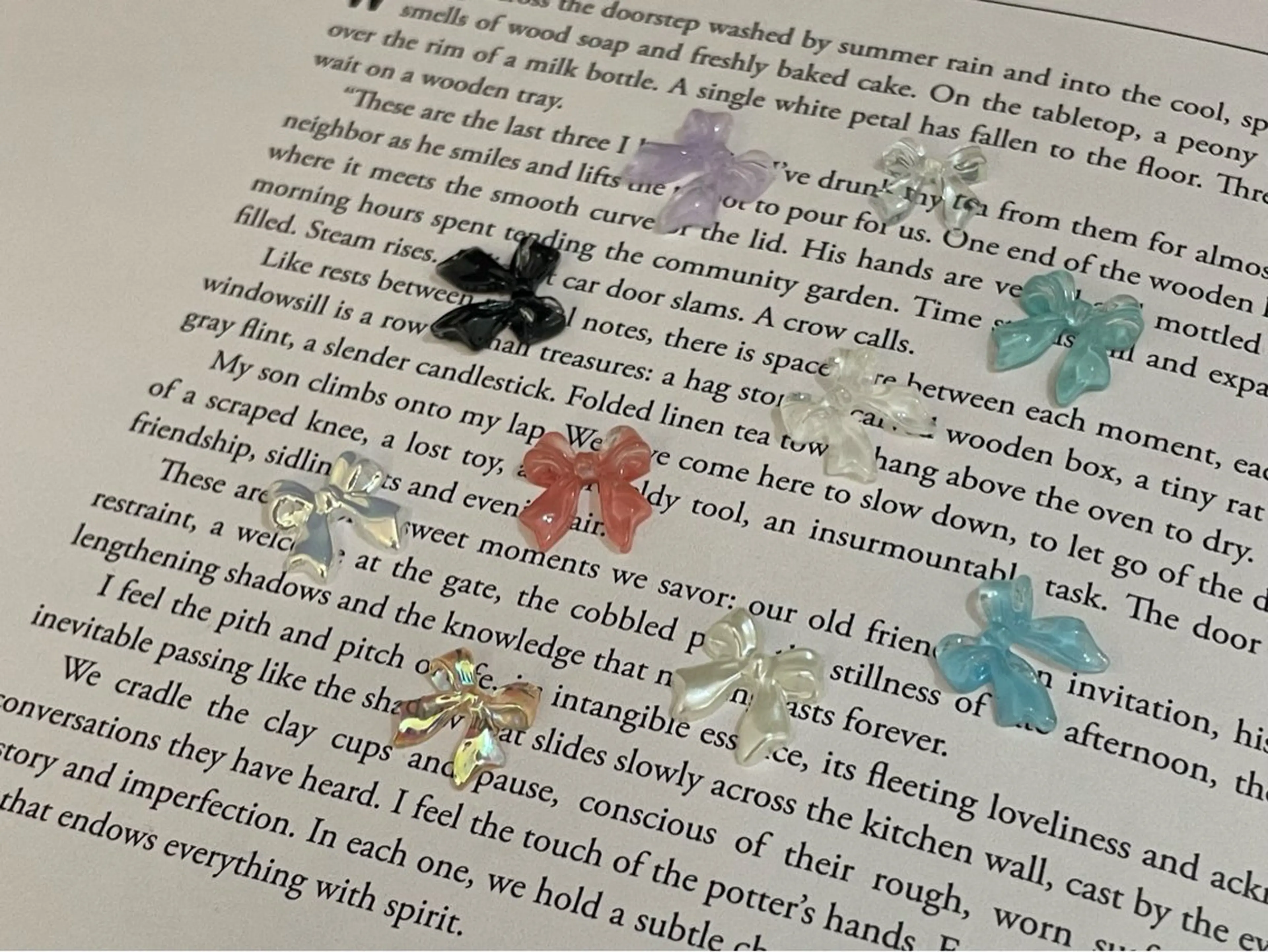 ネイル ジェルネイル ガーリー ハート ホログラムネイル キラキラネイル nailist. sayaのネイルデザイン