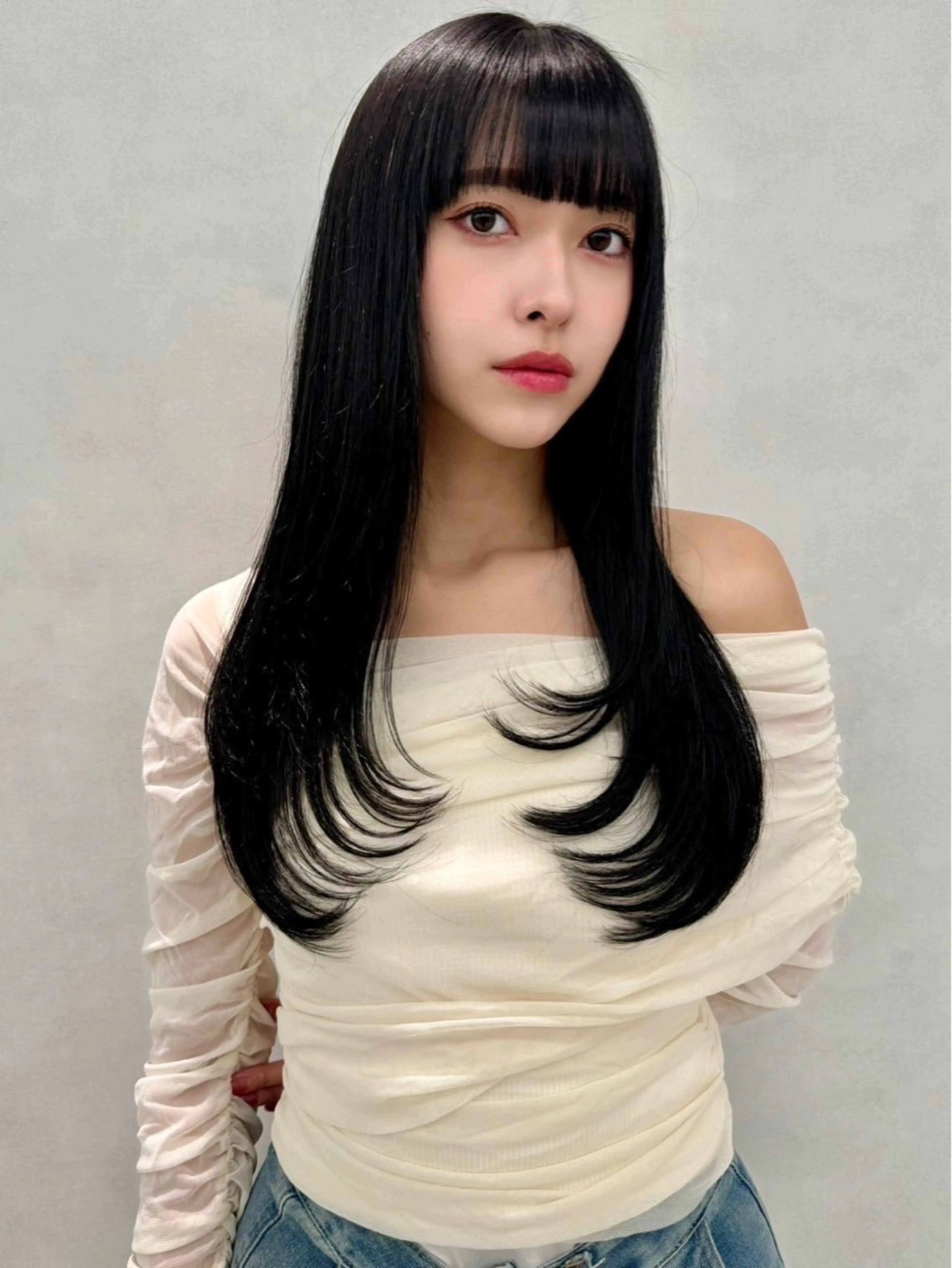 ロング パーマ ヘアアレンジ 顔周りカット 韓国風ヘア レイヤーカット 小顔カット ニュアンスパーマ カット 縮毛矯正 ✨レイヤー/ 透明感カラー✨冨永剛のヘアスタイル