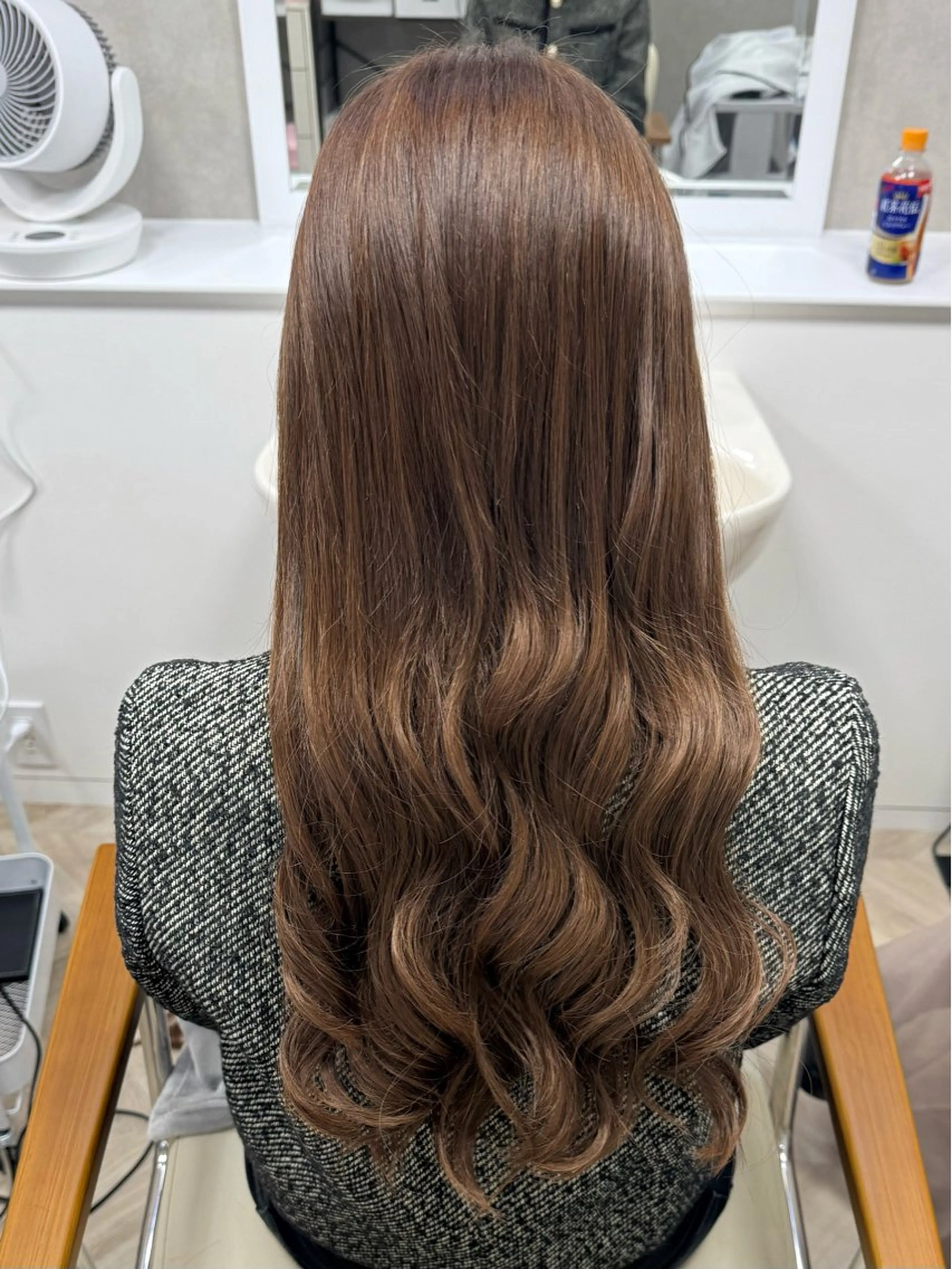 シールエクステ専門サロンSHOWROOM所属・シールエクステ専門店 🦋YAYOI🦋のヘアスタイル