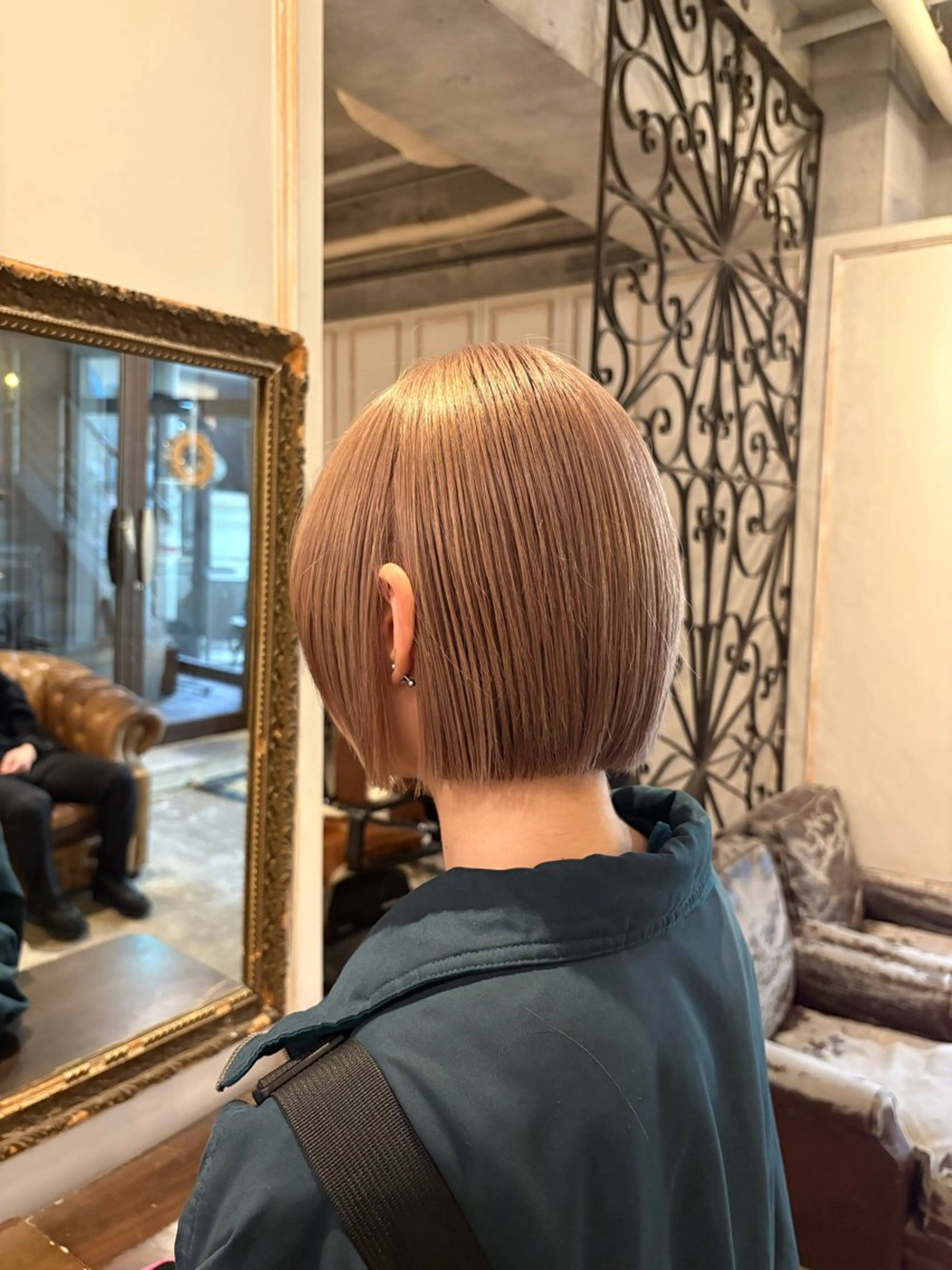 ショート カット ヘアカラー トリートメント 💕ハイトーン/ダメ ージ特化/MAO💕のヘアスタイル