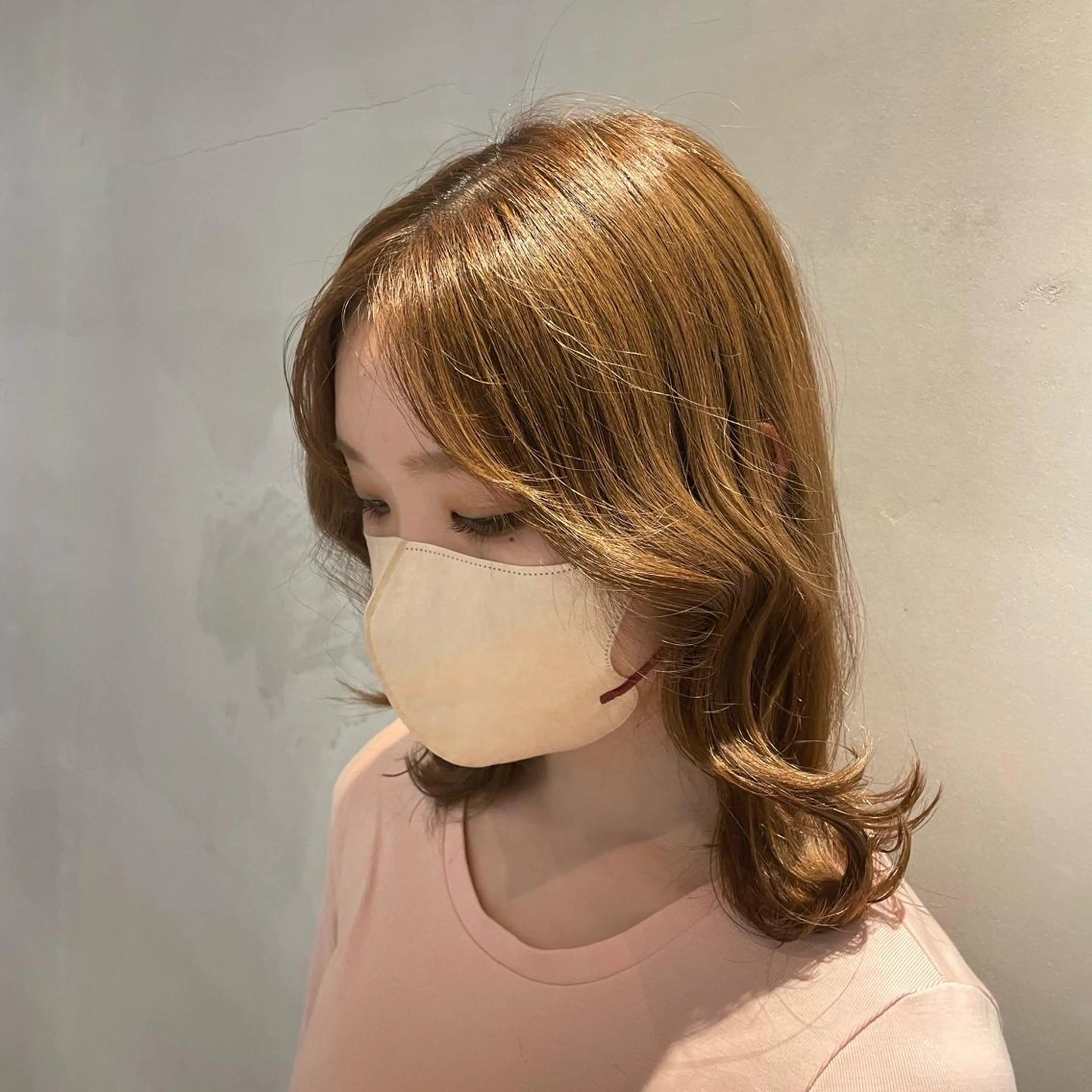 セミロング 韓国風ヘア レイヤーカット 韓国ヘア/そら レイヤー透明感カラーのヘアスタイル