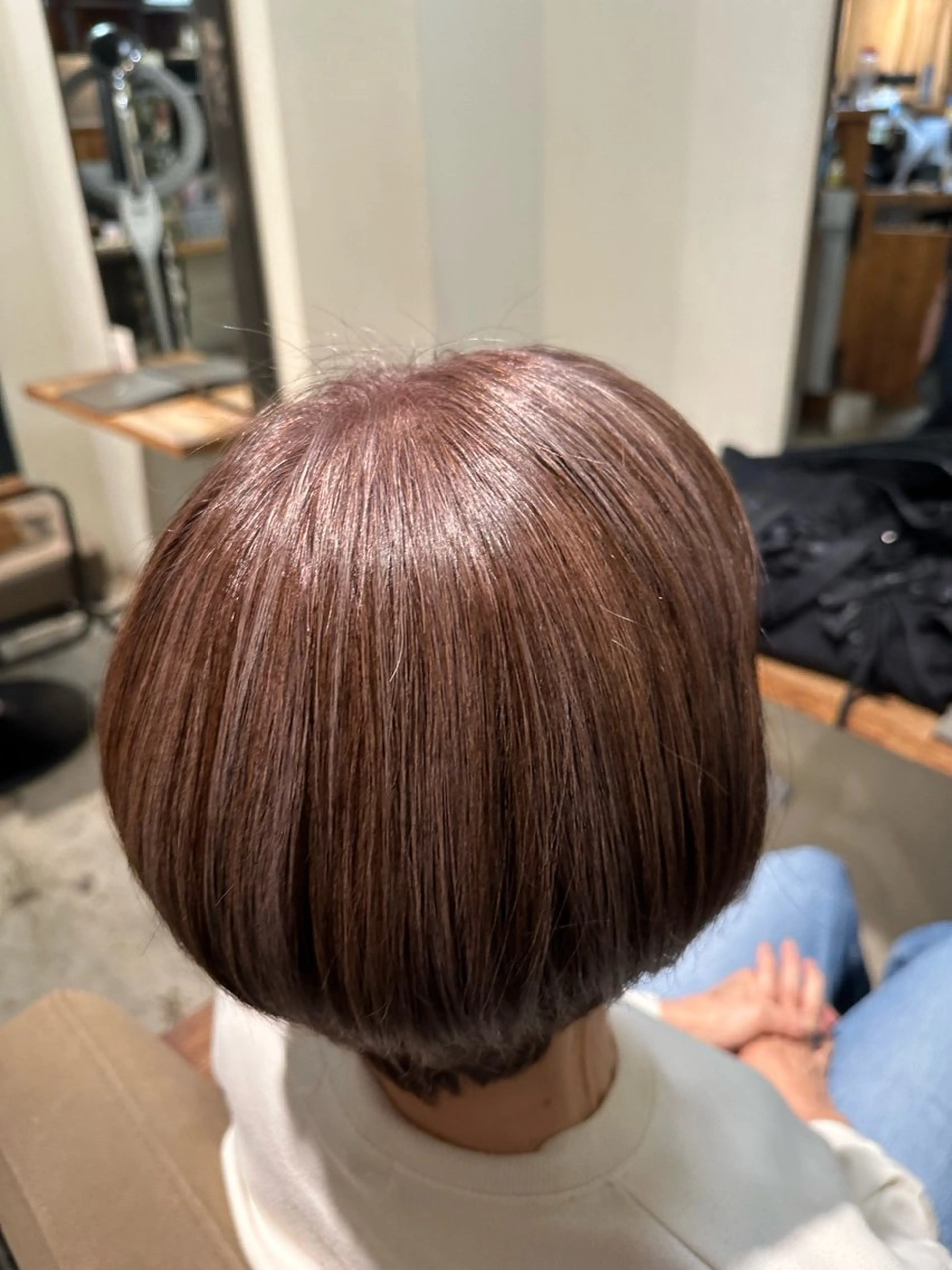 ショート カラー ハイライトカラー ハイライト 生駒 恵実のヘアスタイル