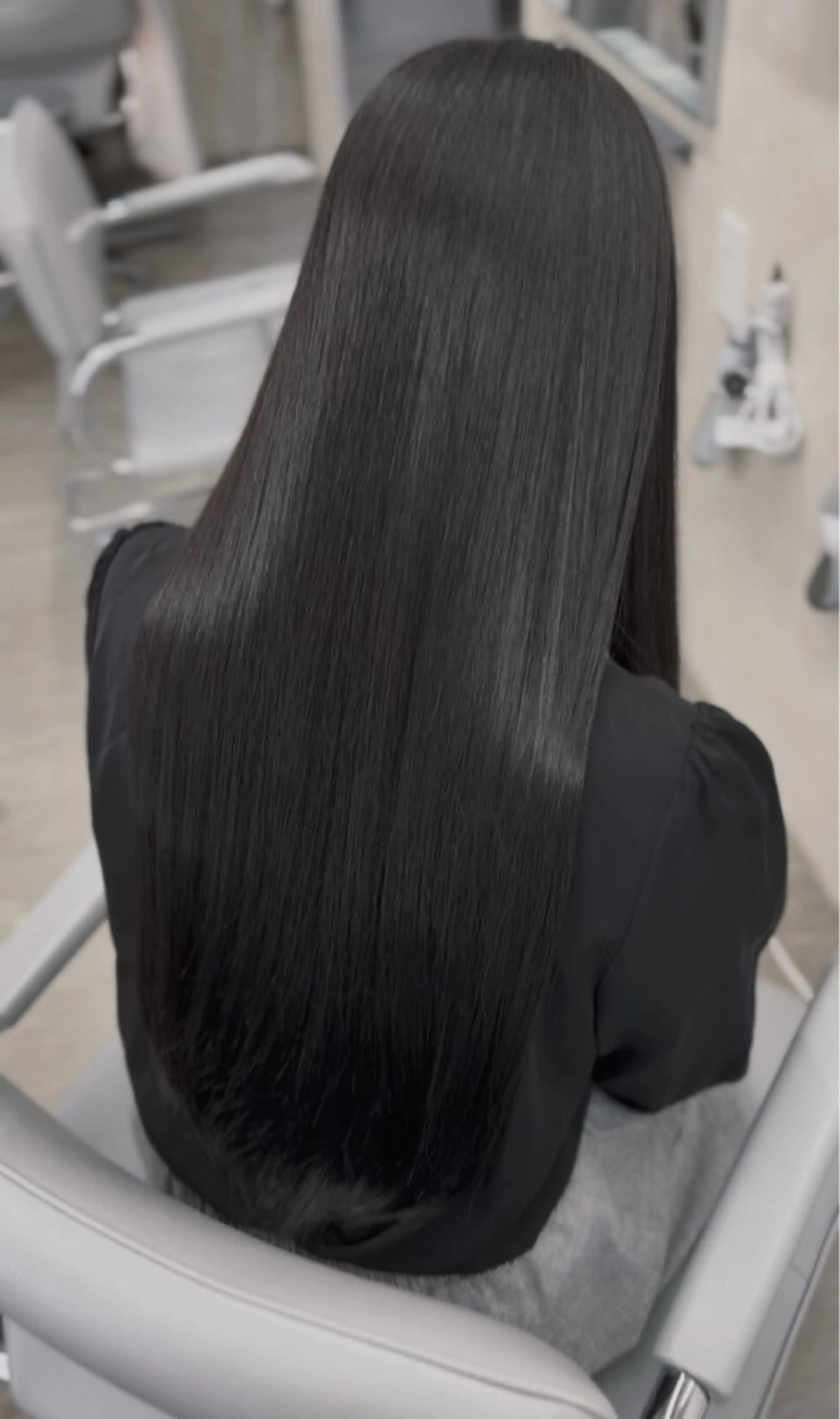 ロング 谷 ほのかのヘアスタイル