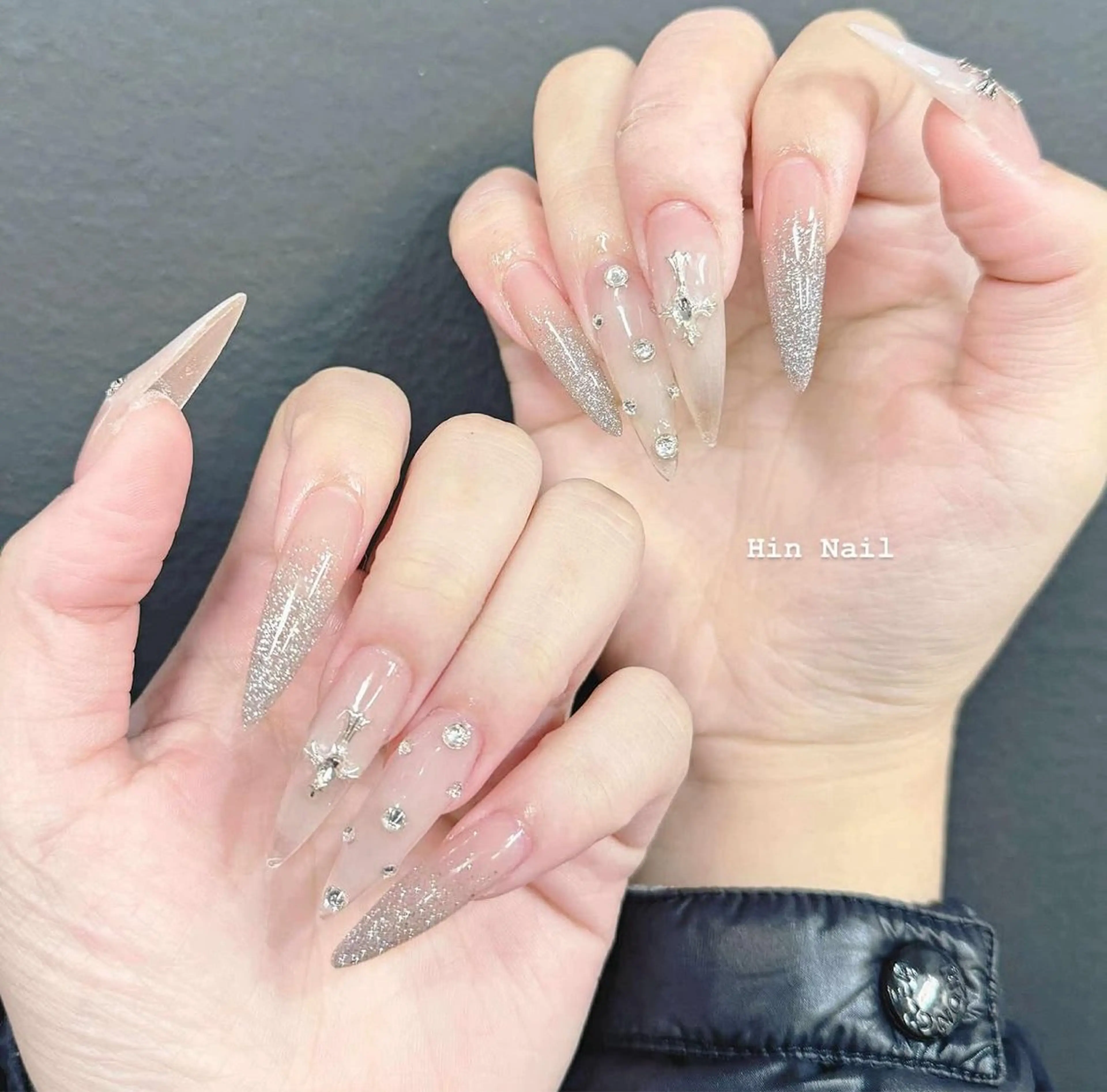 ネイル ハンドネイル HIN NAILのネイルデザイン