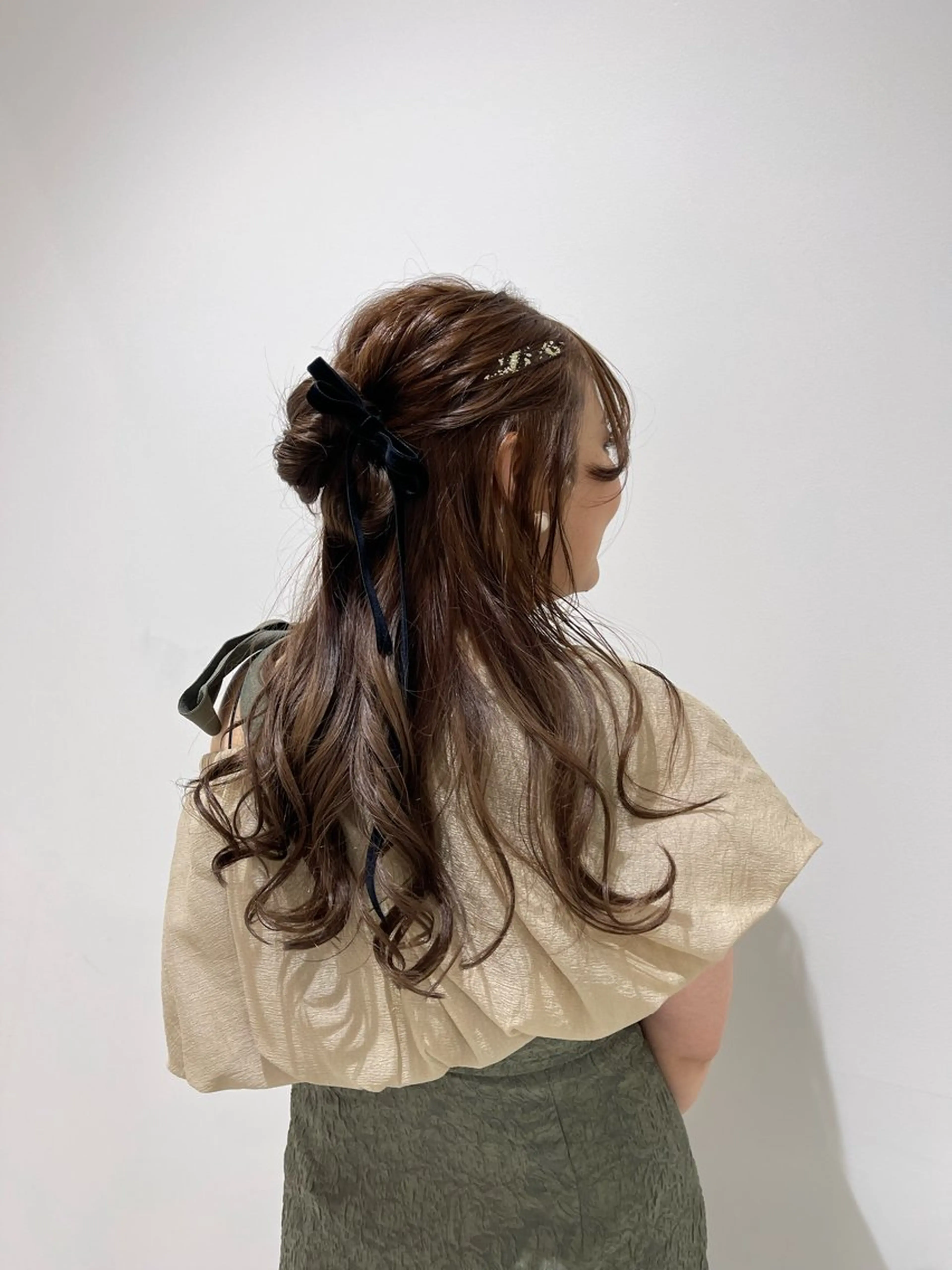 🫧⌇お呼ばれヘアアレンジ+似合わせ顔周りカット🤍の写真