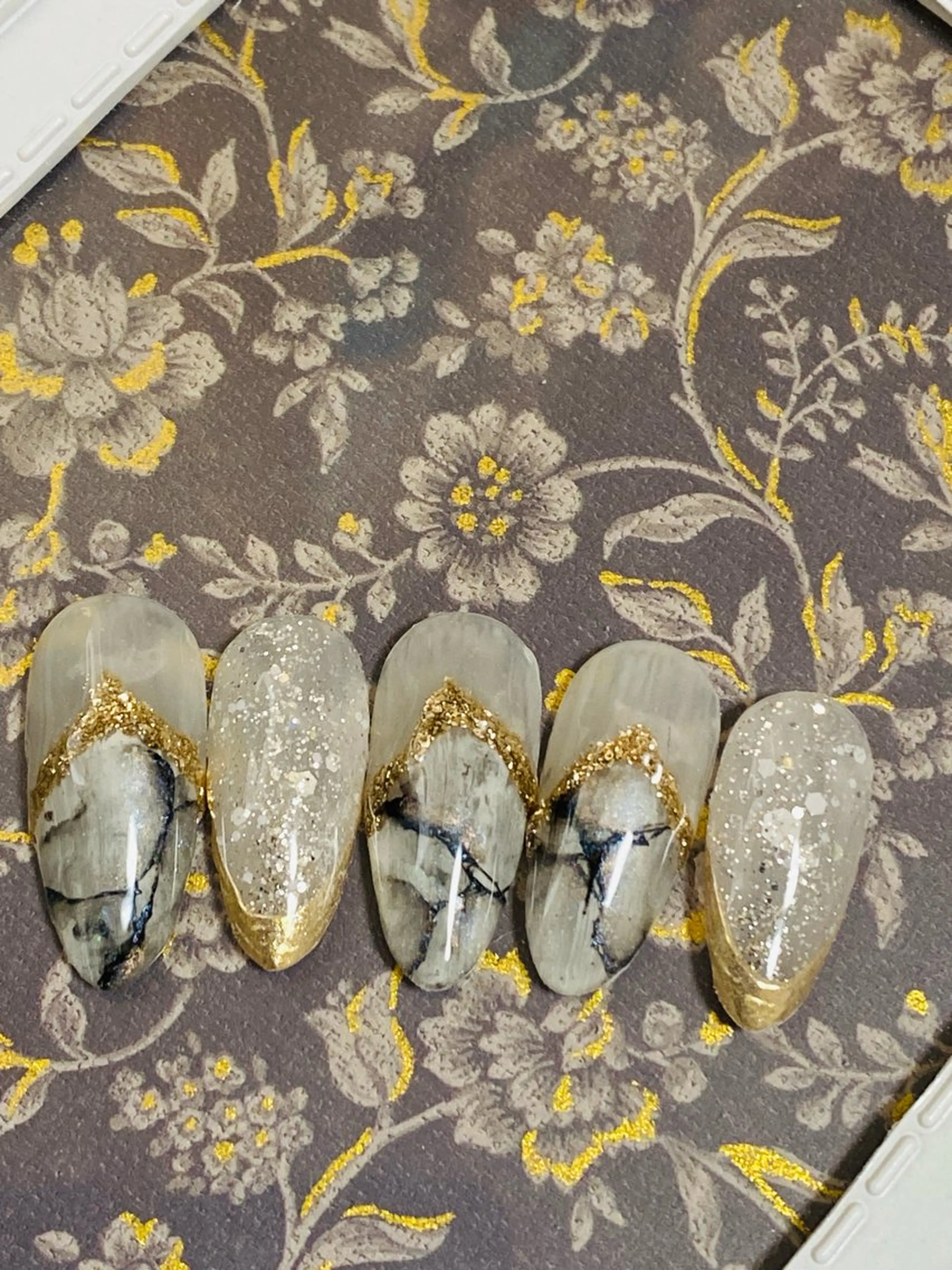 ネイル フレンチネイル 大理石ネイル(マーブル) 自宅ネイルサロン ♦️nuance♦️のネイルデザイン