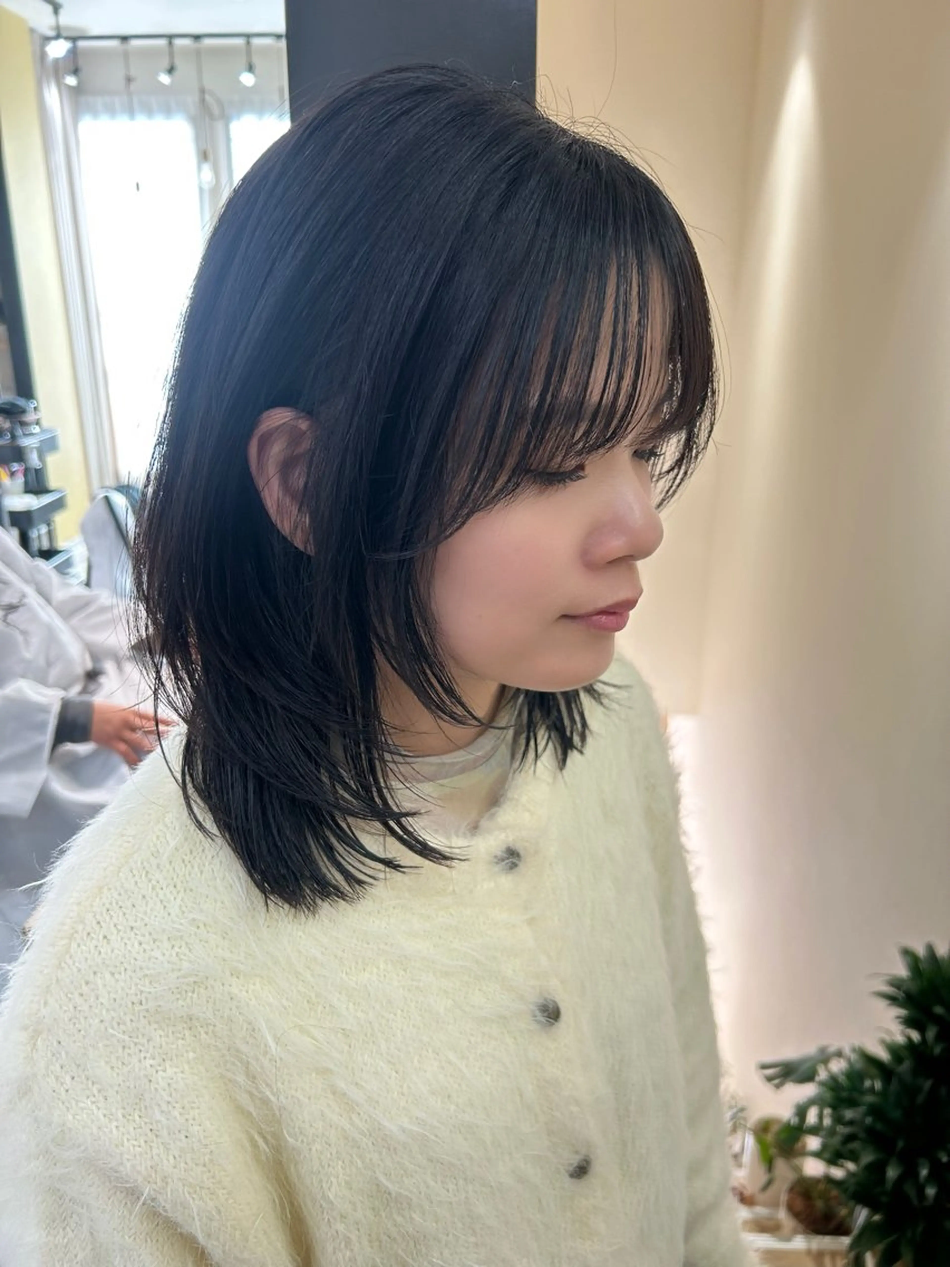 ミディアム カラー レイヤーカット カット ヘアカラー トリートメント hub hair レイヤー/透明感のヘアスタイル