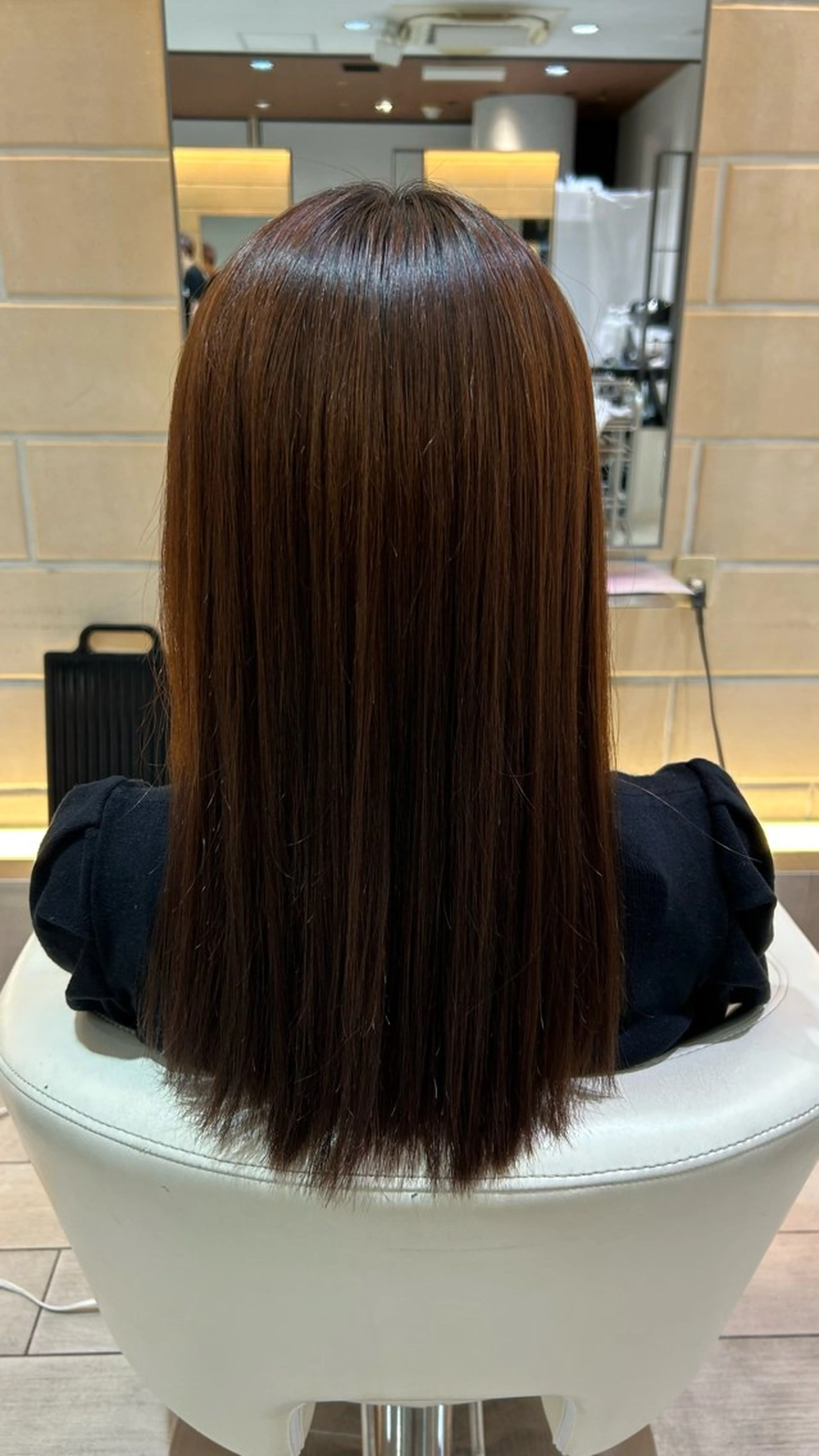 セミロング 土田 アキナのヘアスタイル